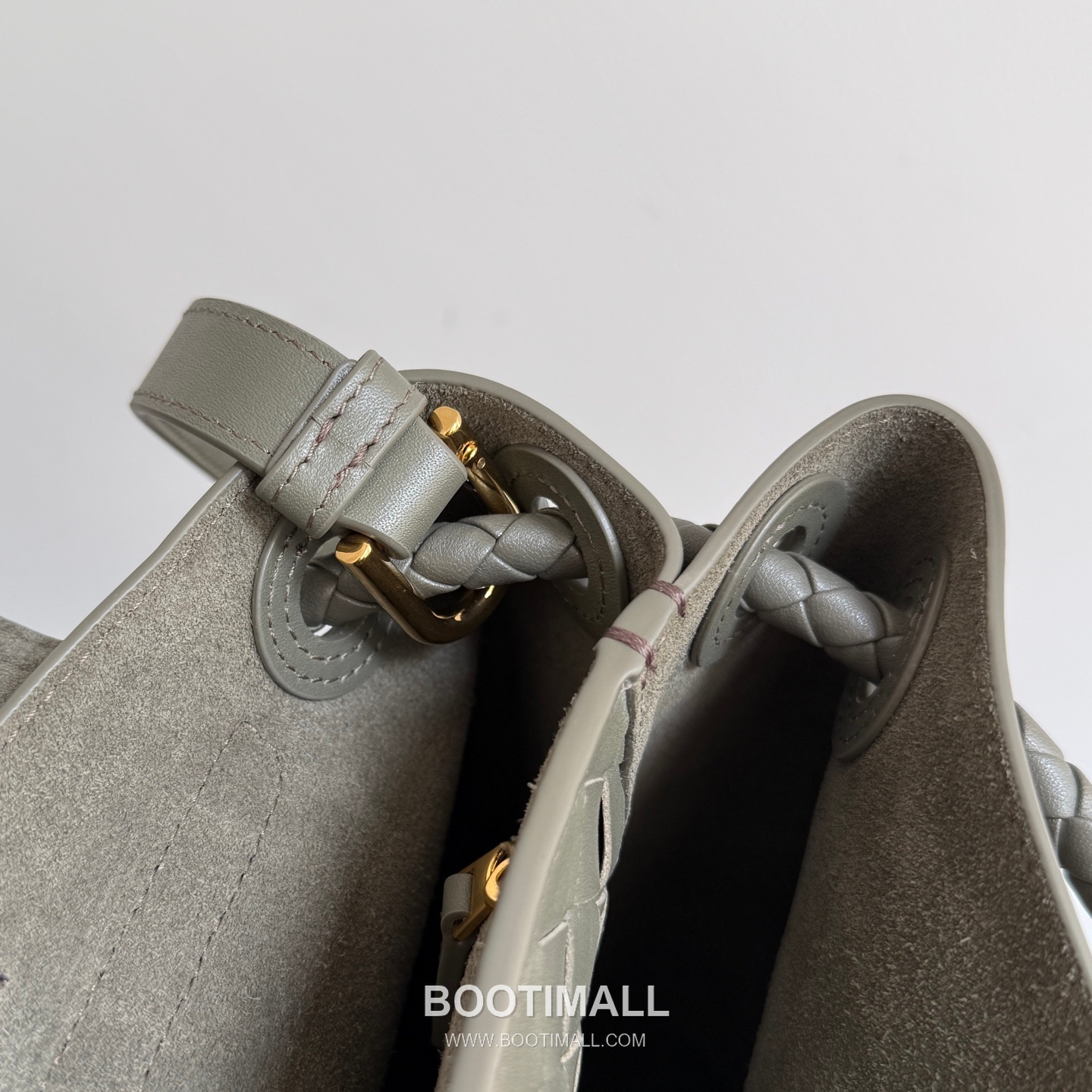 Bottega Veneta Ciao Intrecciato Knot Smooth Calfskin Top Handle Bag 보테가 베네타 차오 인트레치아토 노트 스무스 카프스킨 탑핸들백 34cm 15