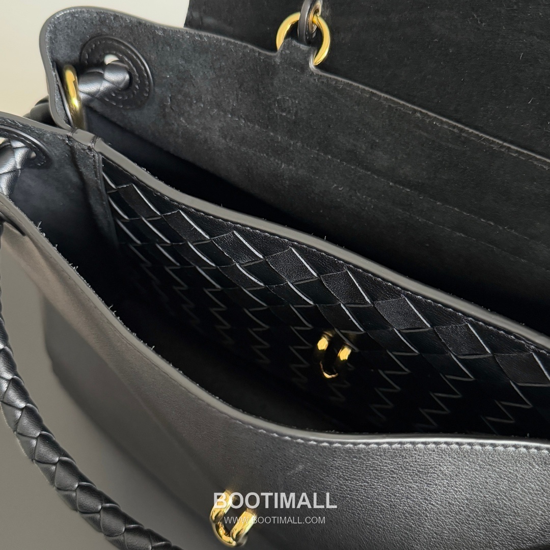 Bottega Veneta Ciao Intrecciato Knot Smooth Calfskin Top Handle Bag 보테가 베네타 차오 인트레치아토 노트 스무스 카프스킨 탑핸들백 34cm 15