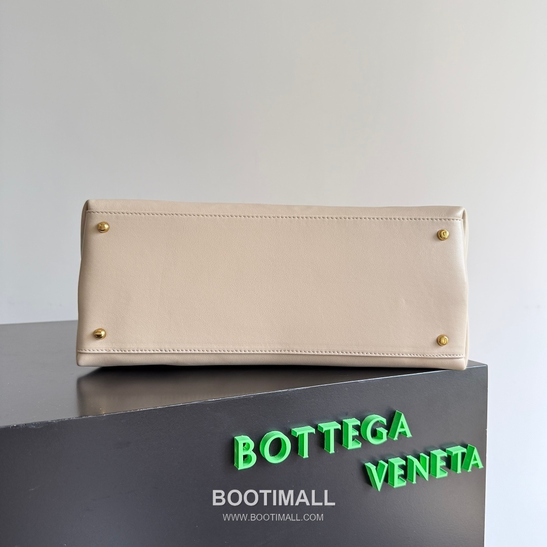 Bottega Veneta Ciao Intrecciato Knot Smooth Calfskin Top Handle Bag 보테가 베네타 차오 인트레치아토 노트 스무스 카프스킨 탑핸들백 34cm 4