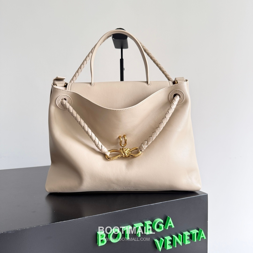 Bottega Veneta Ciao Intrecciato Knot Smooth Calfskin Top Handle Bag 보테가 베네타 차오 인트레치아토 노트 스무스 카프스킨 탑핸들백 34cm 10