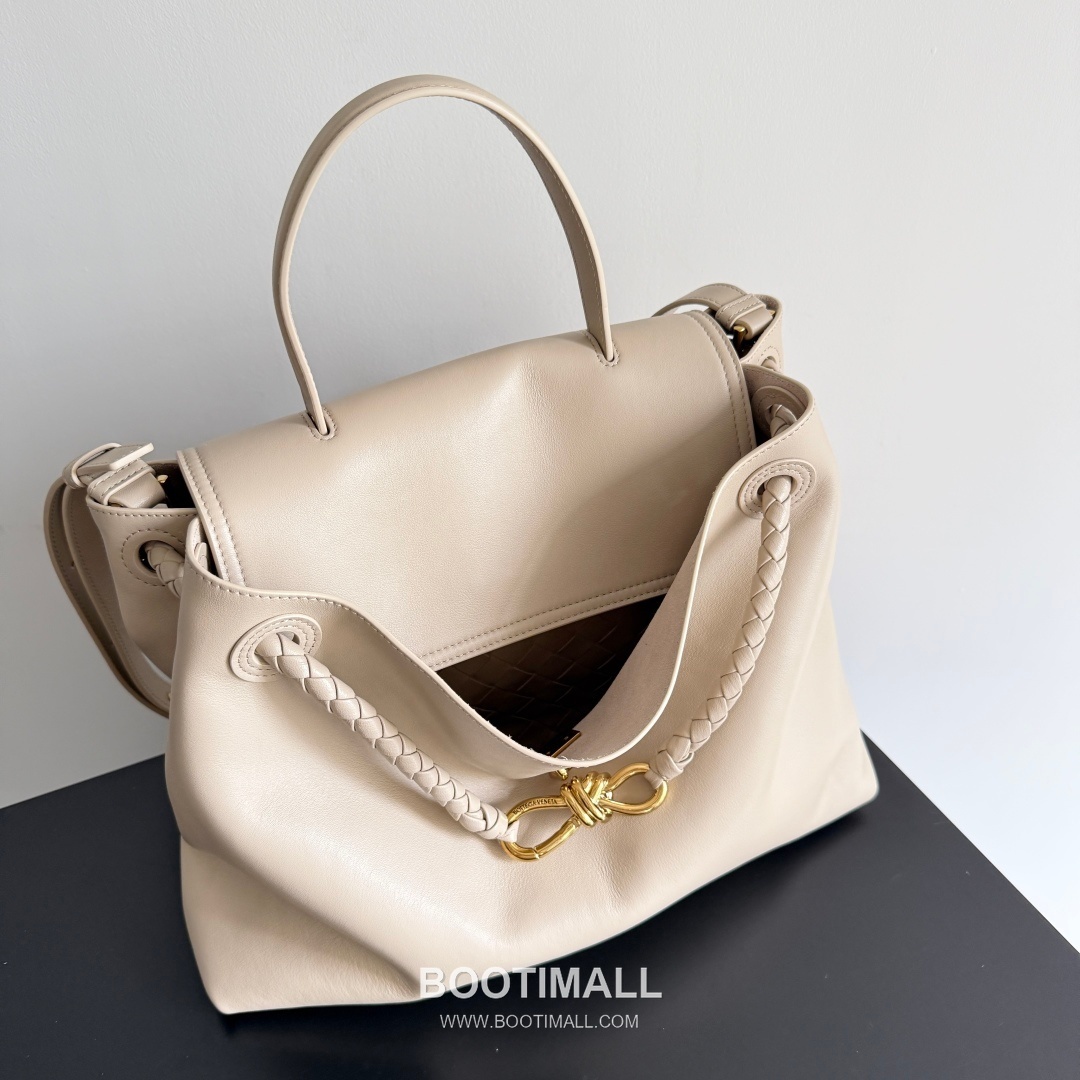 Bottega Veneta Ciao Intrecciato Knot Smooth Calfskin Top Handle Bag 보테가 베네타 차오 인트레치아토 노트 스무스 카프스킨 탑핸들백 34cm 11