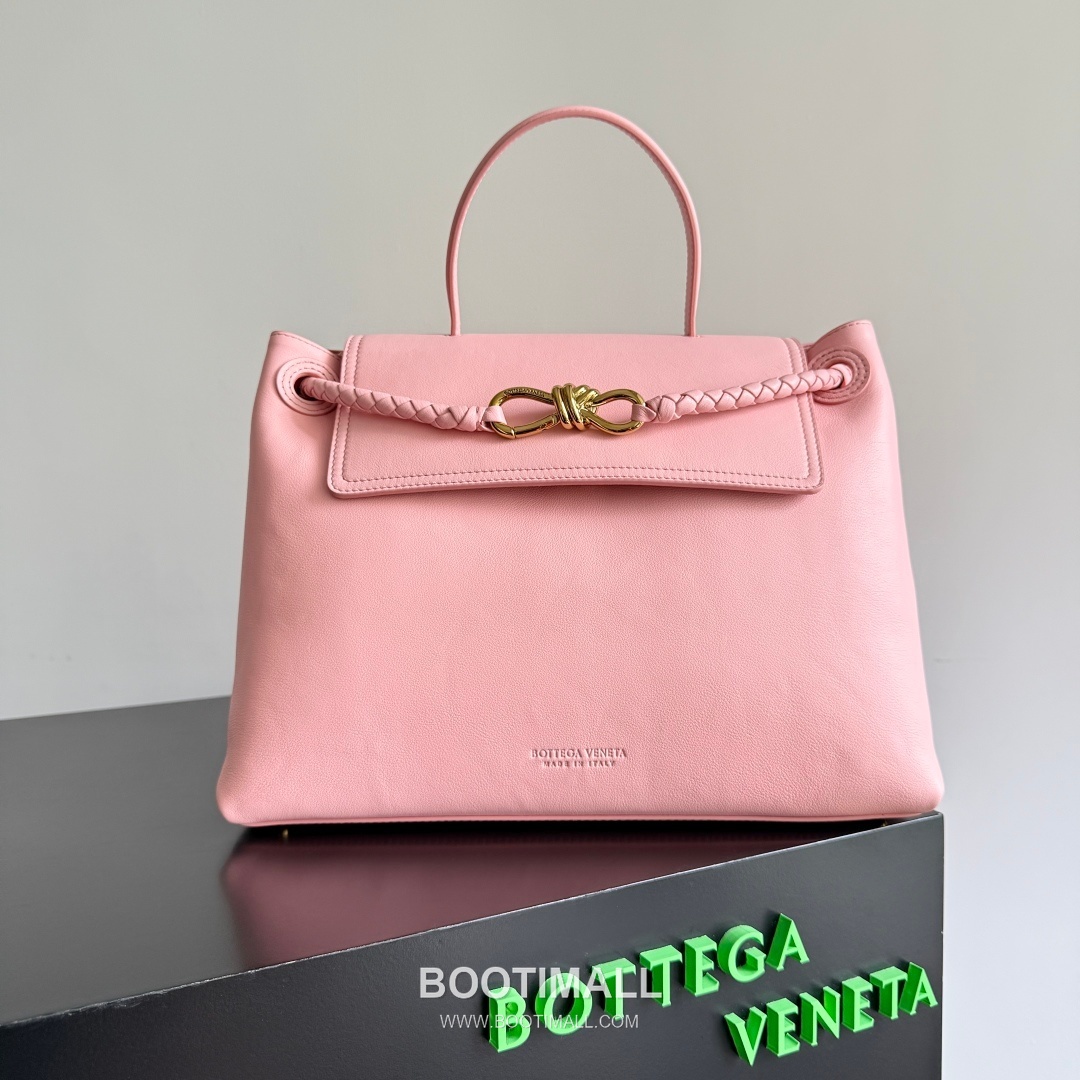 Bottega Veneta Ciao Intrecciato Knot Smooth Calfskin Top Handle Bag 보테가 베네타 차오 인트레치아토 노트 스무스 카프스킨 탑핸들백 34cm 1