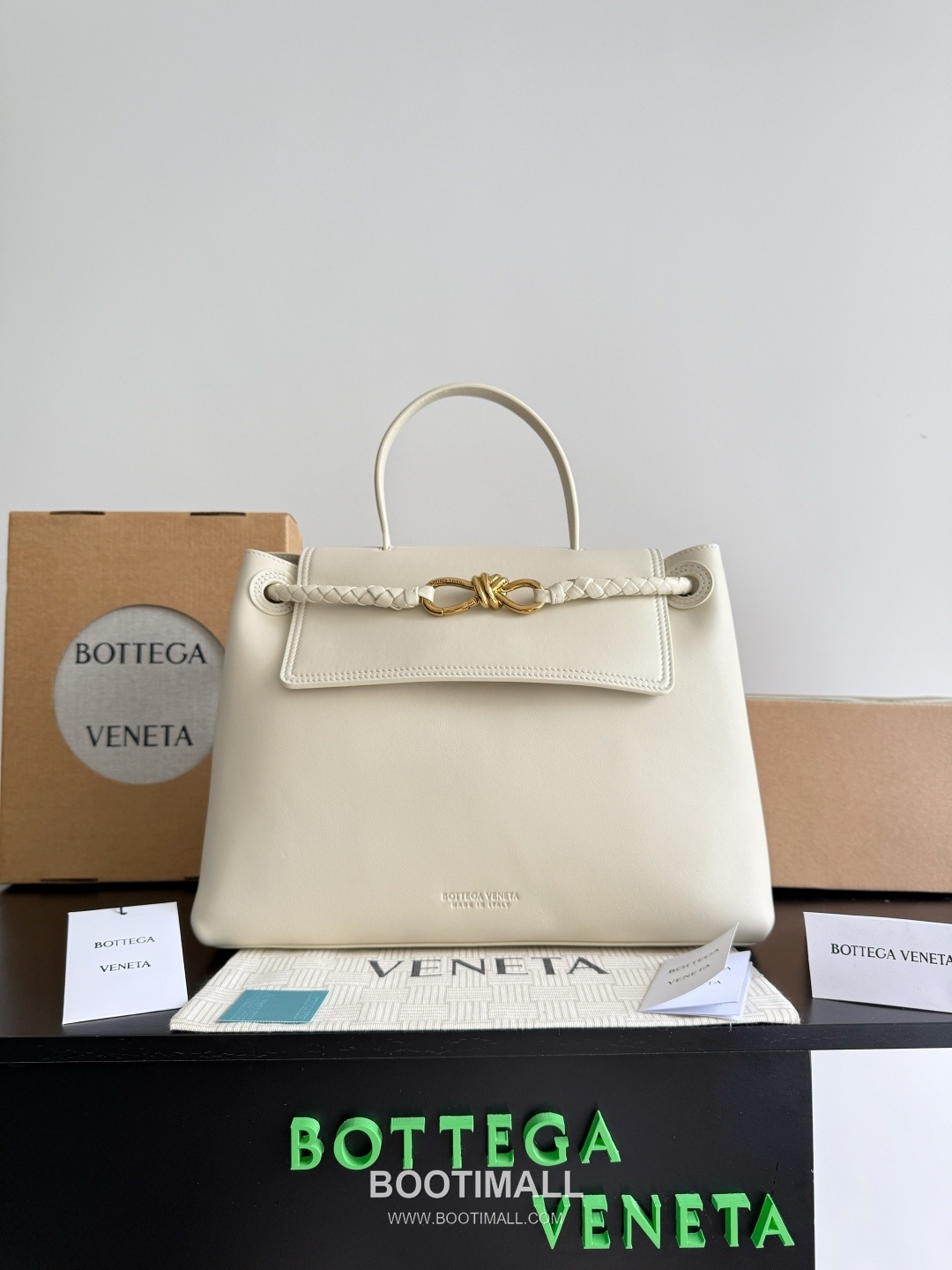 Bottega Veneta Ciao Intrecciato Knot Smooth Calfskin Top Handle Bag 보테가 베네타 차오 인트레치아토 노트 스무스 카프스킨 탑핸들백 34cm 10