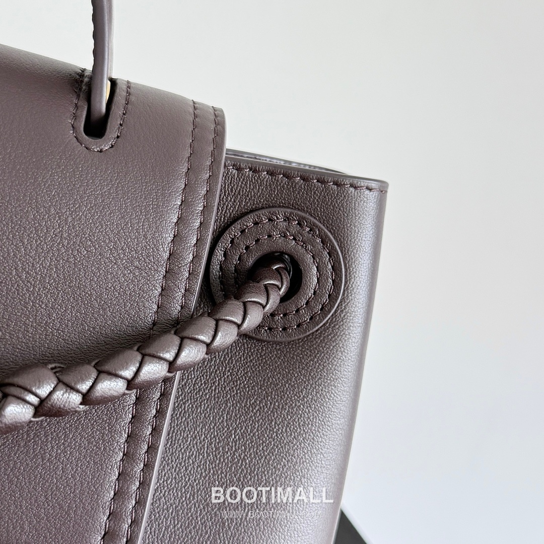 Bottega Veneta Ciao Intrecciato Knot Smooth Calfskin Top Handle Bag 보테가 베네타 차오 인트레치아토 노트 스무스 카프스킨 탑핸들백 26cm 17