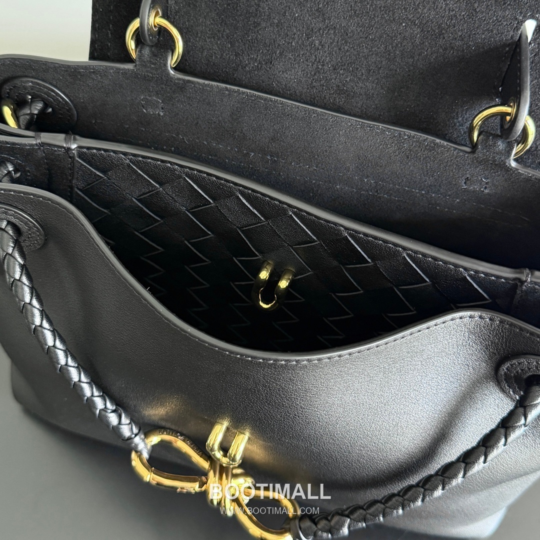 Bottega Veneta Ciao Intrecciato Knot Smooth Calfskin Top Handle Bag 보테가 베네타 차오 인트레치아토 노트 스무스 카프스킨 탑핸들백 26cm 24