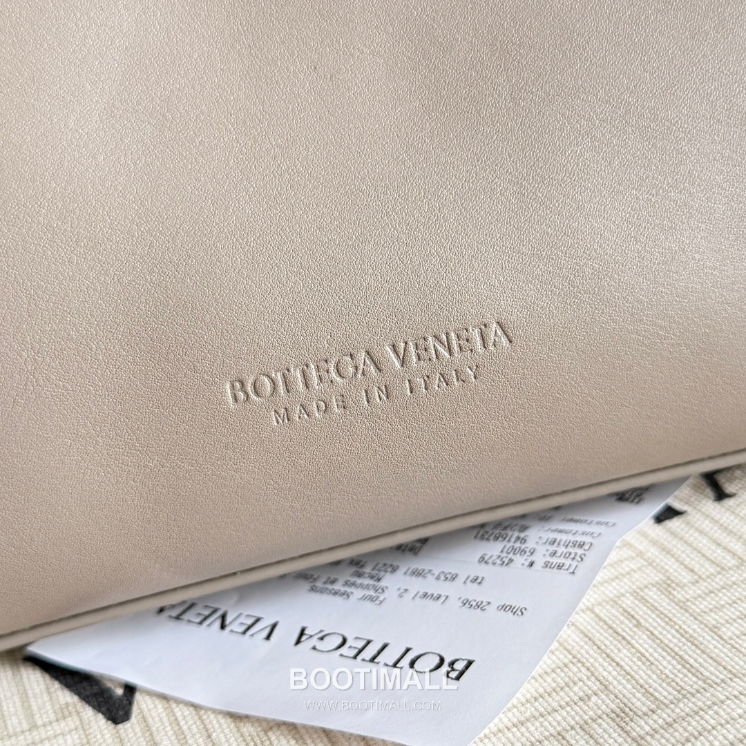 Bottega Veneta Ciao Ciao Leather Top Handle Bag 835835 보테가베네타 차오차오 가죽 탑핸들백 26cm 6