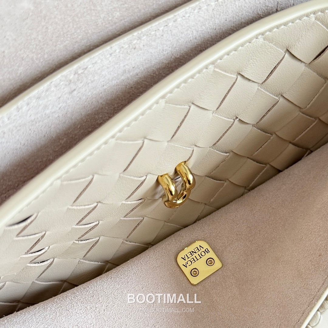 Bottega Veneta Ciao Intrecciato Knot Smooth Calfskin Top Handle Bag 보테가 베네타 차오 인트레치아토 노트 스무스 카프스킨 탑핸들백 26cm 13