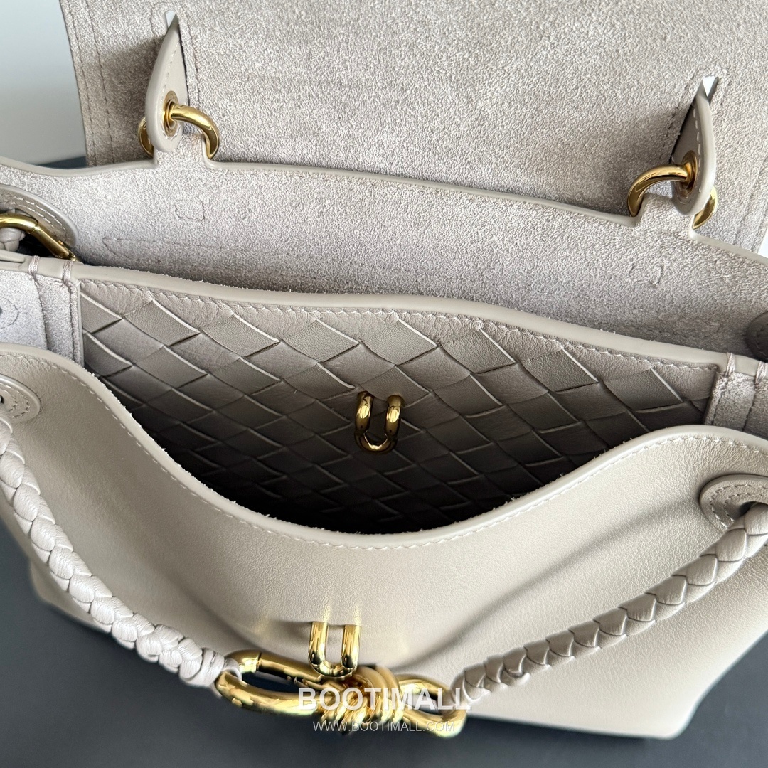 Bottega Veneta Ciao Ciao Leather Top Handle Bag 835835 보테가베네타 차오차오 가죽 탑핸들백 26cm 15