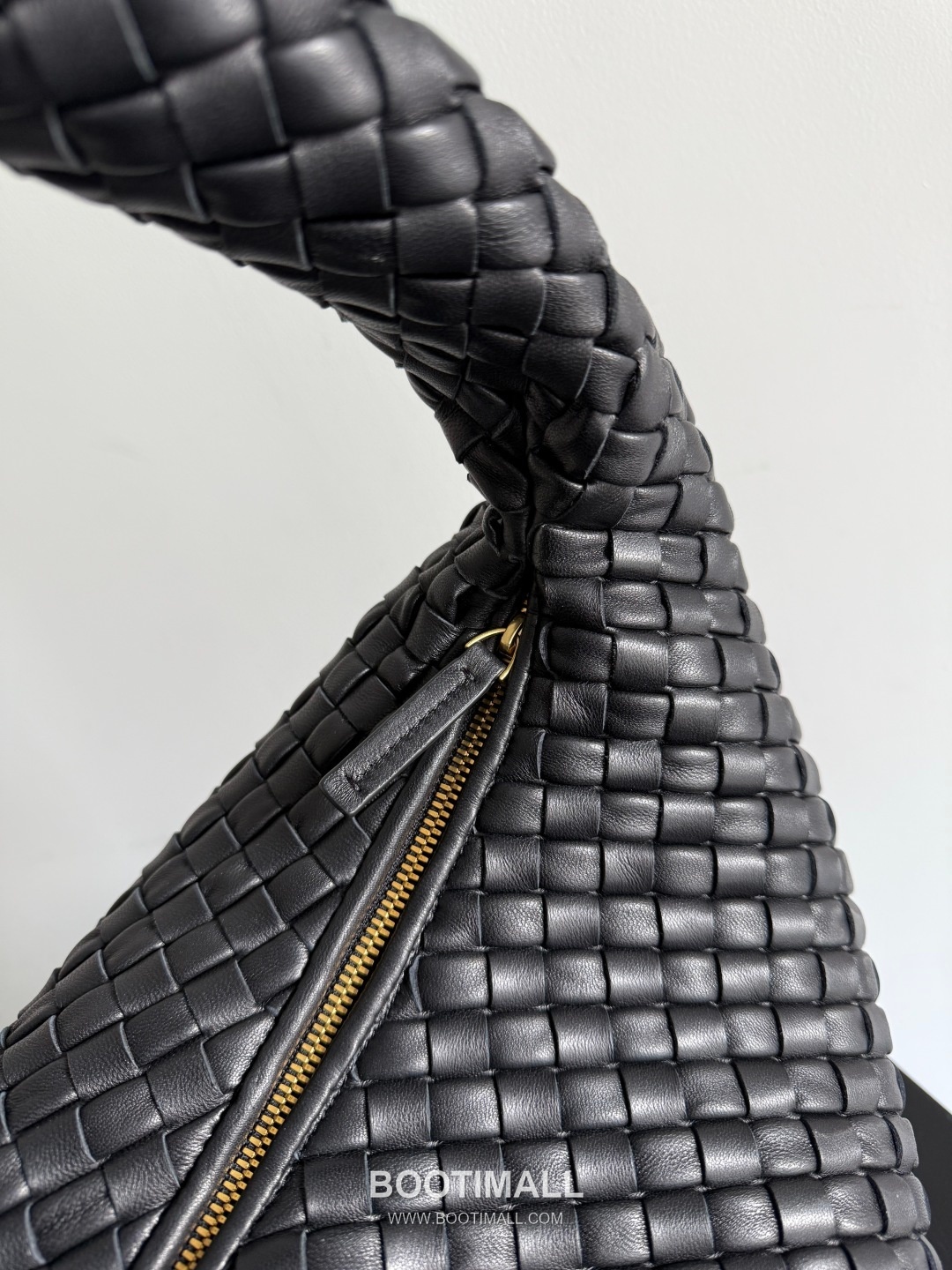 Bottega Veneta Large Hobo Shoulder Bag 보테가 베네타 라지 호보 숄더백 59cm 8