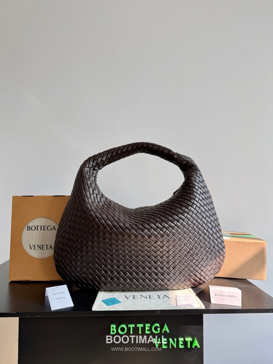 Bottega Veneta Large Hobo Shoulder Bag 보테가 베네타 라지 호보 숄더백 59cm 6