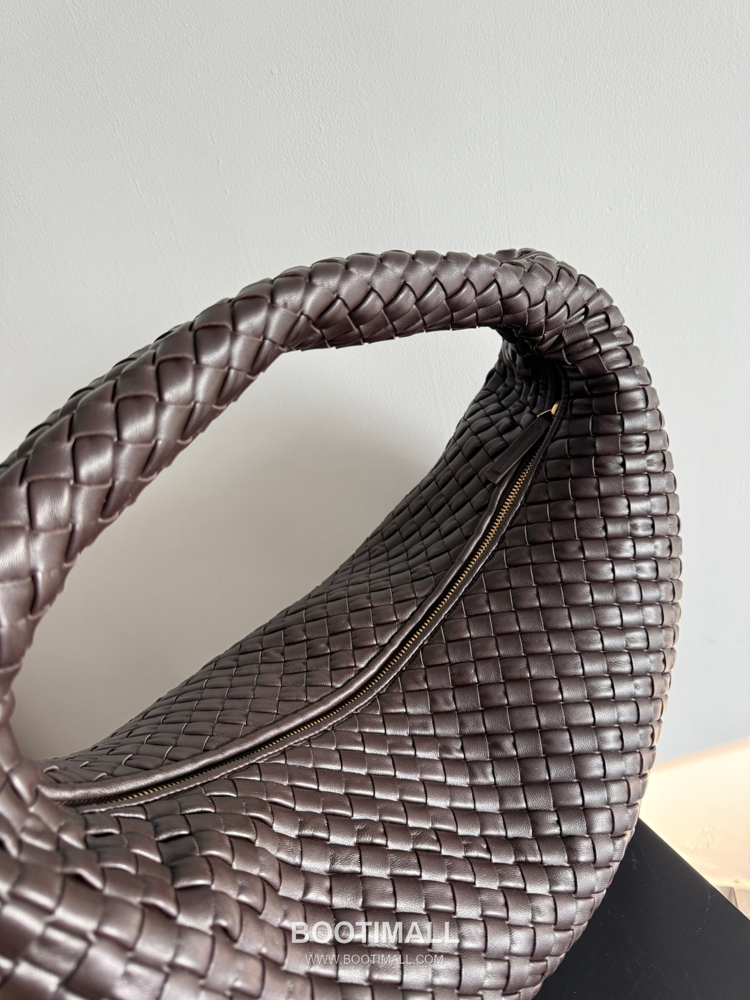 Bottega Veneta Large Hobo Shoulder Bag 보테가 베네타 라지 호보 숄더백 59cm 11