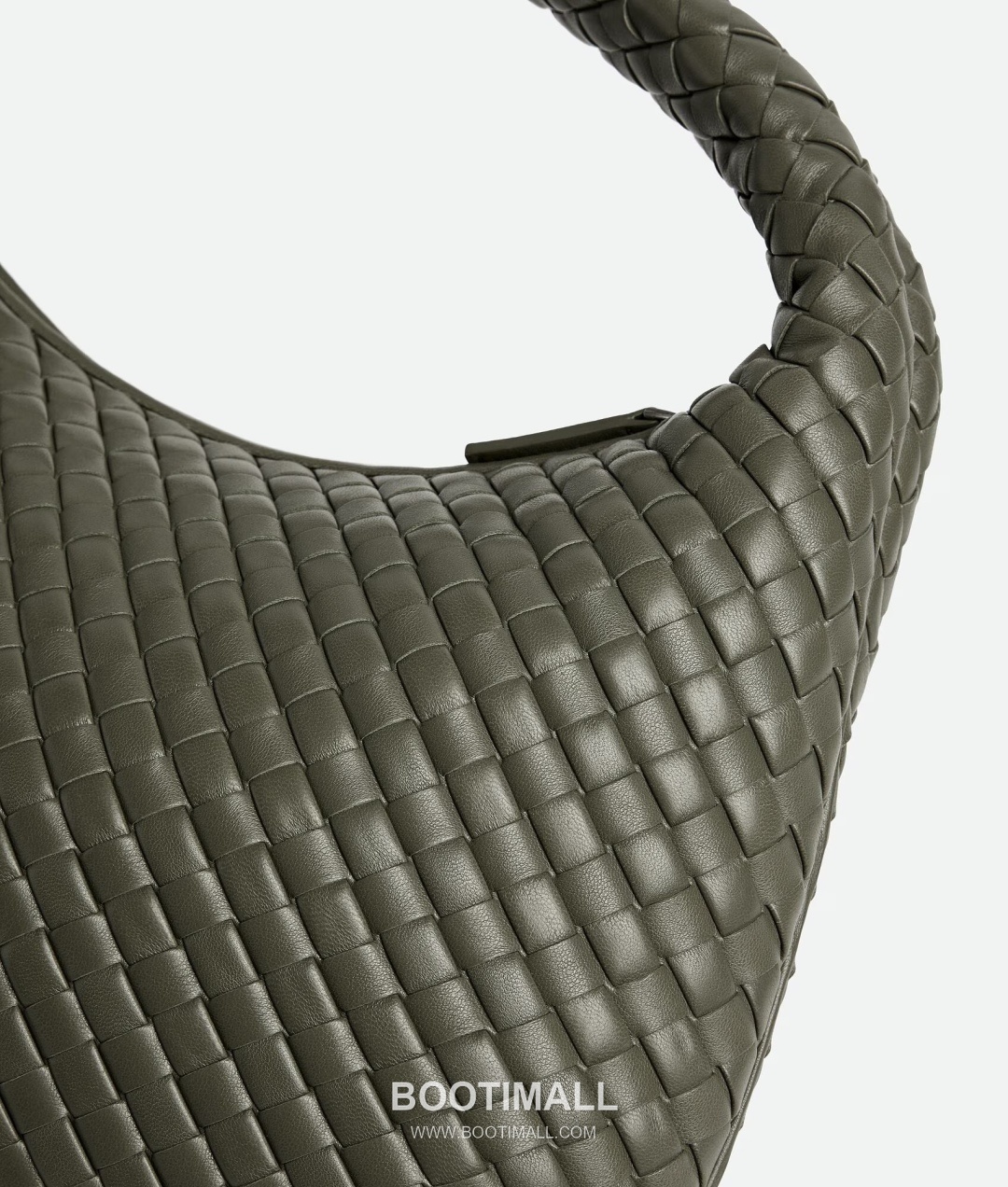 Bottega Veneta Early Spring Soft Hobo Shoulder Bag 보테가 베네타 얼리 스프링 소프트 호보 숄더백 44cm 5