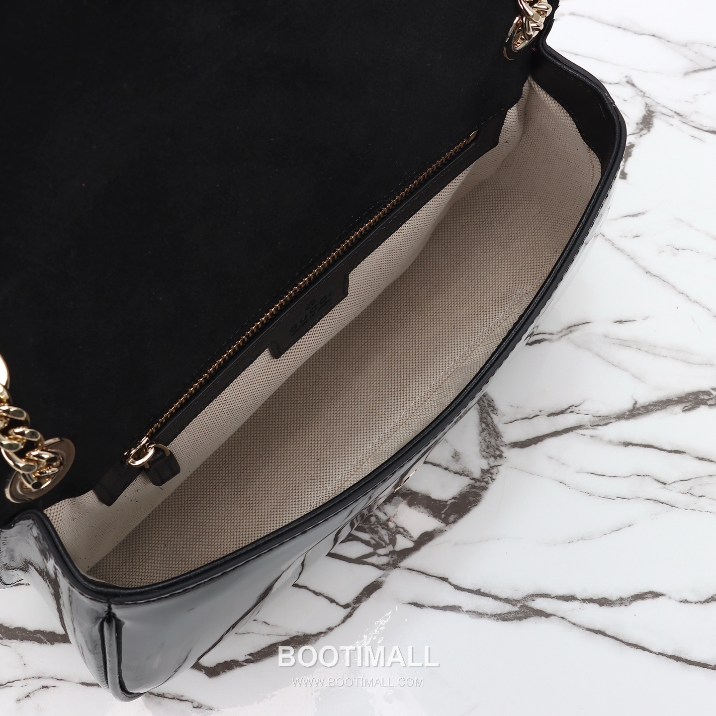 Gucci Patent Leather Shoulder Bag 815715 구찌 페이턴트 레더 숄더백 26.5cm 9