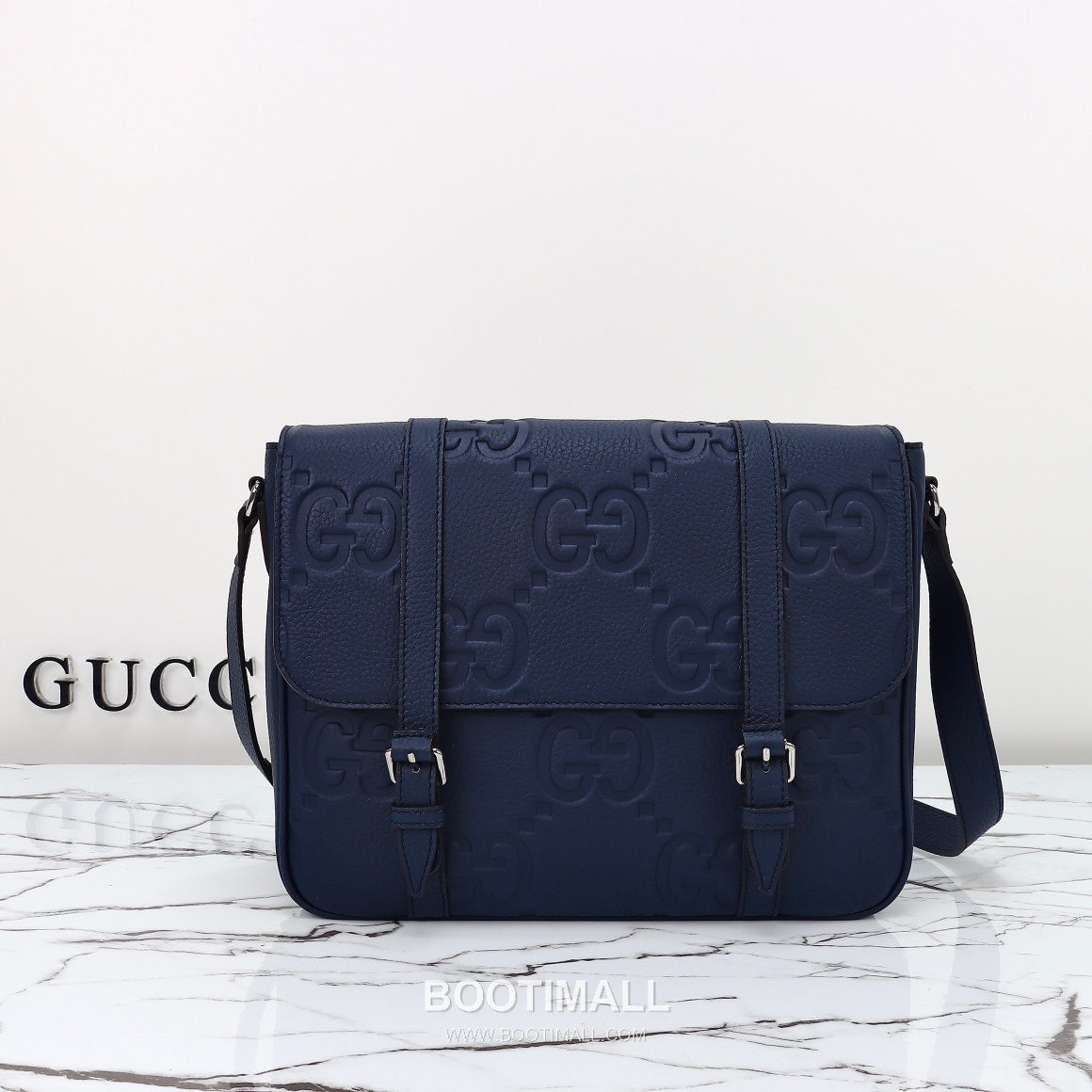 Gucci GG Embossed Leather Messenger Bag 760234 구찌 GG 엠보스 레더 메신저백 31cm 1