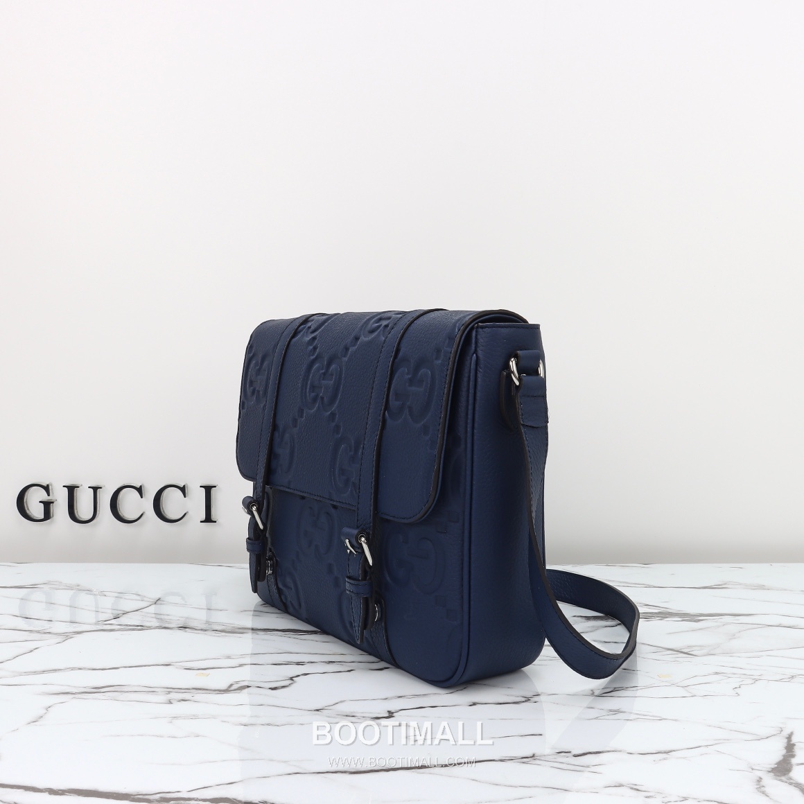 Gucci GG Embossed Leather Messenger Bag 760234 구찌 GG 엠보스 레더 메신저백 31cm 2