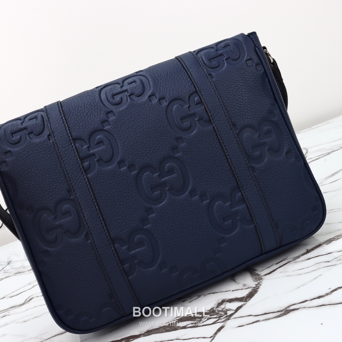 Gucci GG Embossed Leather Messenger Bag 760234 구찌 GG 엠보스 레더 메신저백 31cm 7