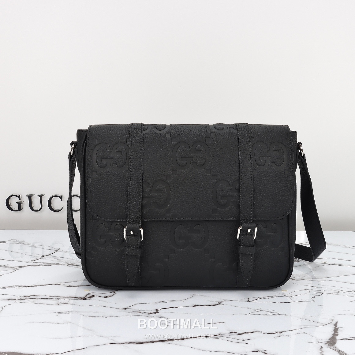 Gucci GG Embossed Leather Messenger Bag 760234 구찌 GG 엠보스 레더 메신저백 31cm 1
