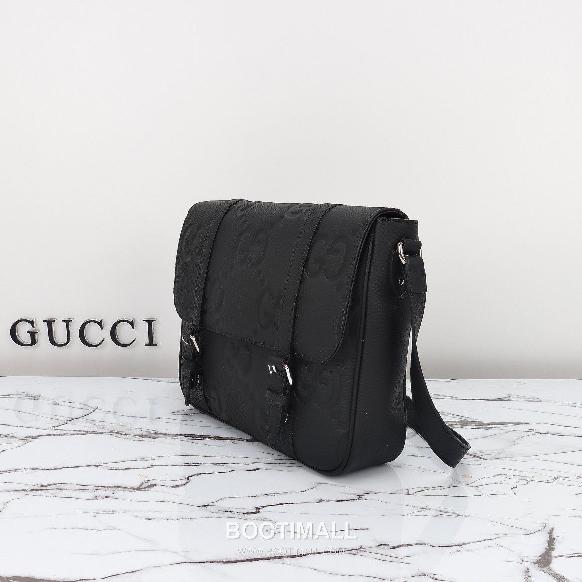 Gucci GG Embossed Leather Messenger Bag 760234 구찌 GG 엠보스 레더 메신저백 31cm 2
