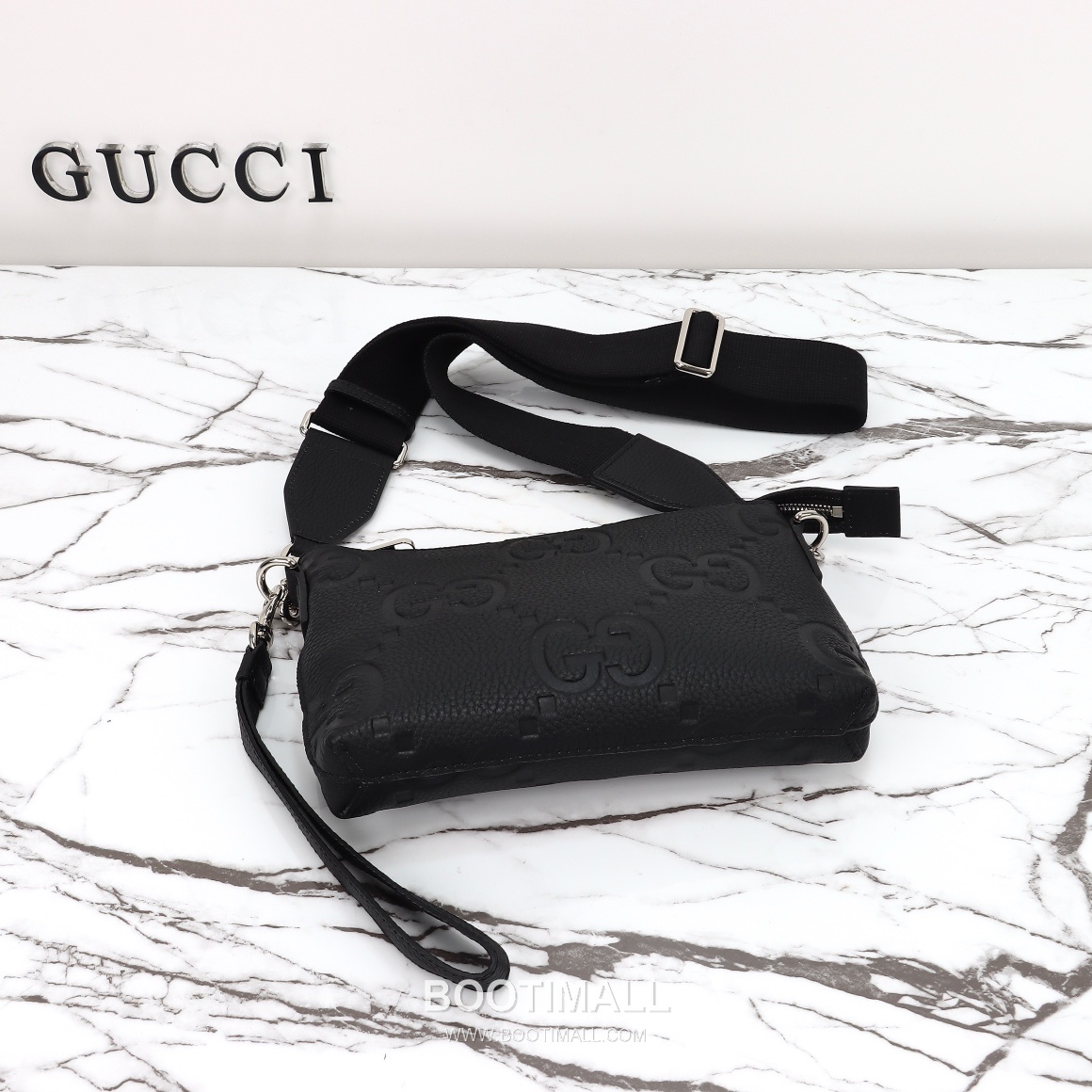 Gucci GG Embossed Leather Mini Messenger Bag 761747 구찌 GG 엠보스 레더 미니 메신저백 23cm 8
