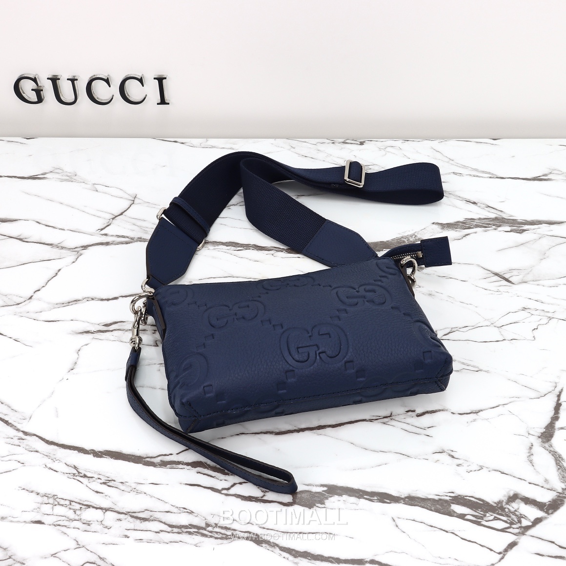 Gucci GG Embossed Leather Mini Messenger Bag 761747 구찌 GG 엠보스 레더 미니 메신저백 23cm 8