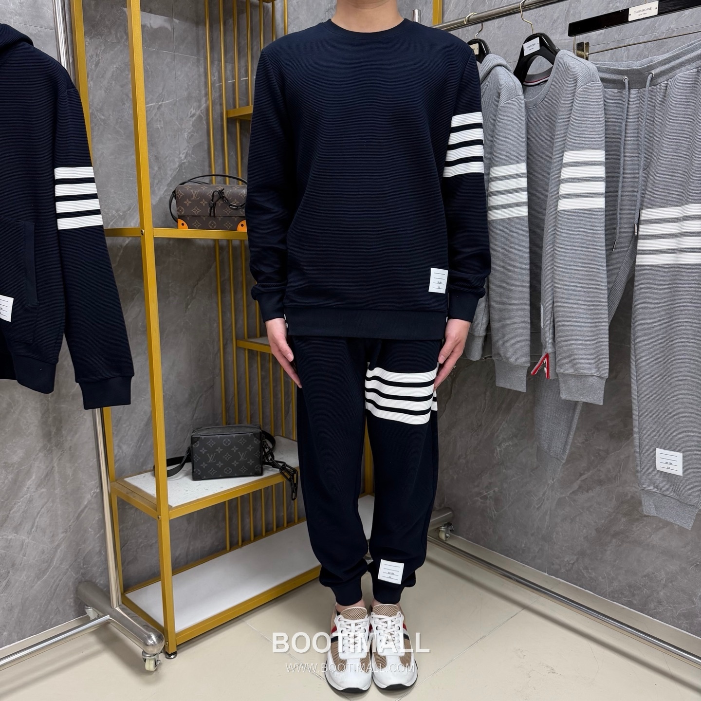 Thom Browne Ottoman 4-Bar Trousers Cotton Blue 톰브라운 오스만 4바 트라우저 코튼 블루 1