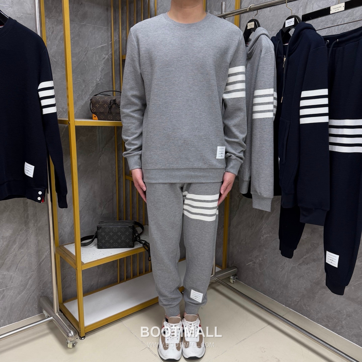 Thom Browne Ottoman 4-Bar Trousers Cotton Blue 톰브라운 오스만 4바 트라우저 코튼 블루 3