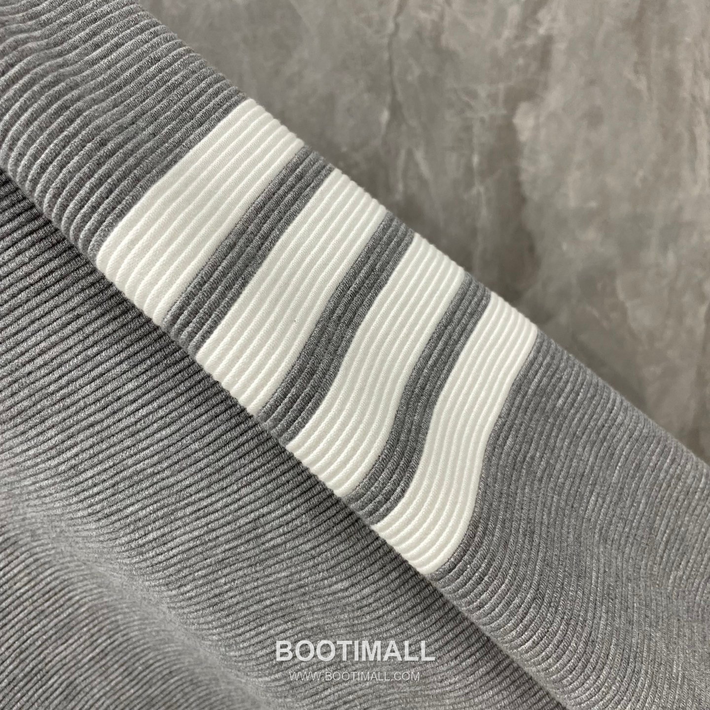 Thom Browne Stickman Dog 4-Bar Sweatshirt Cotton Blue 톰브라운 스틱맨 도그 4바 스웨트셔츠 코튼 블루 9