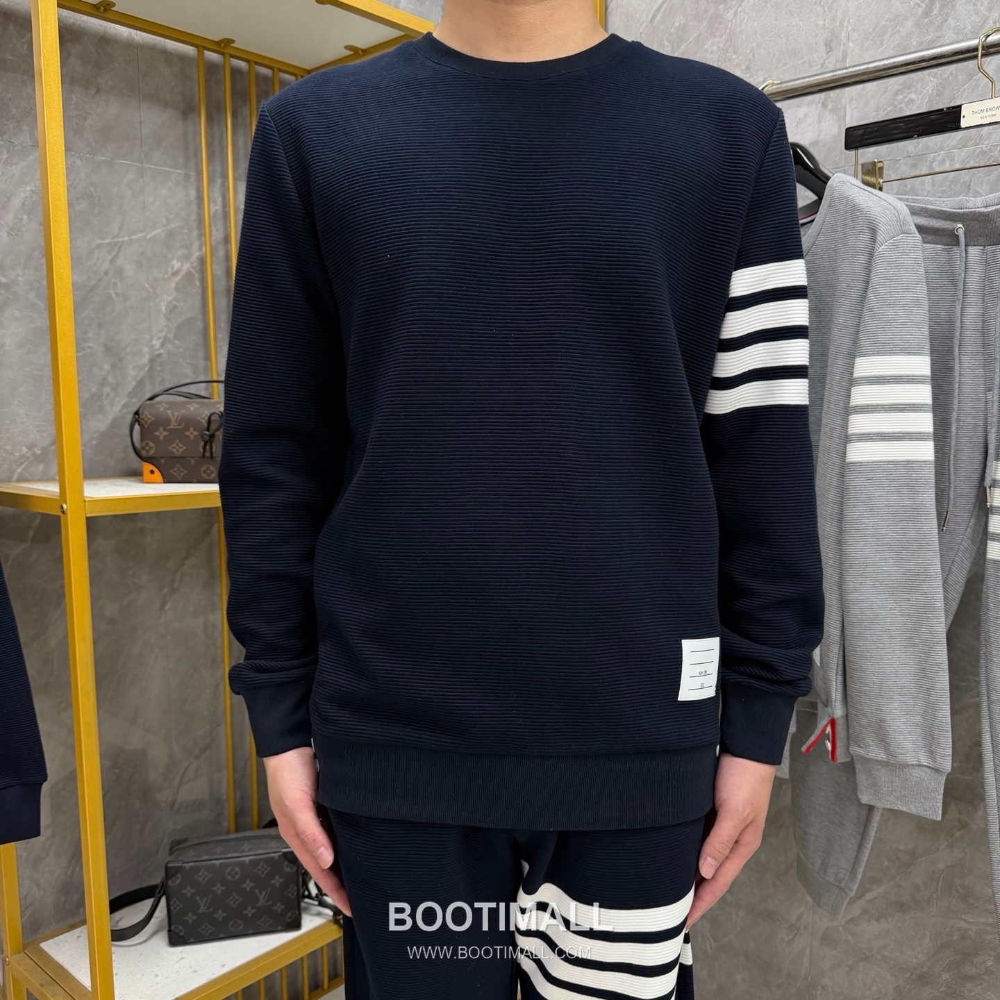 Thom Browne Stickman Dog 4-Bar Sweatshirt Cotton Blue 톰브라운 스틱맨 도그 4바 스웨트셔츠 코튼 블루 2