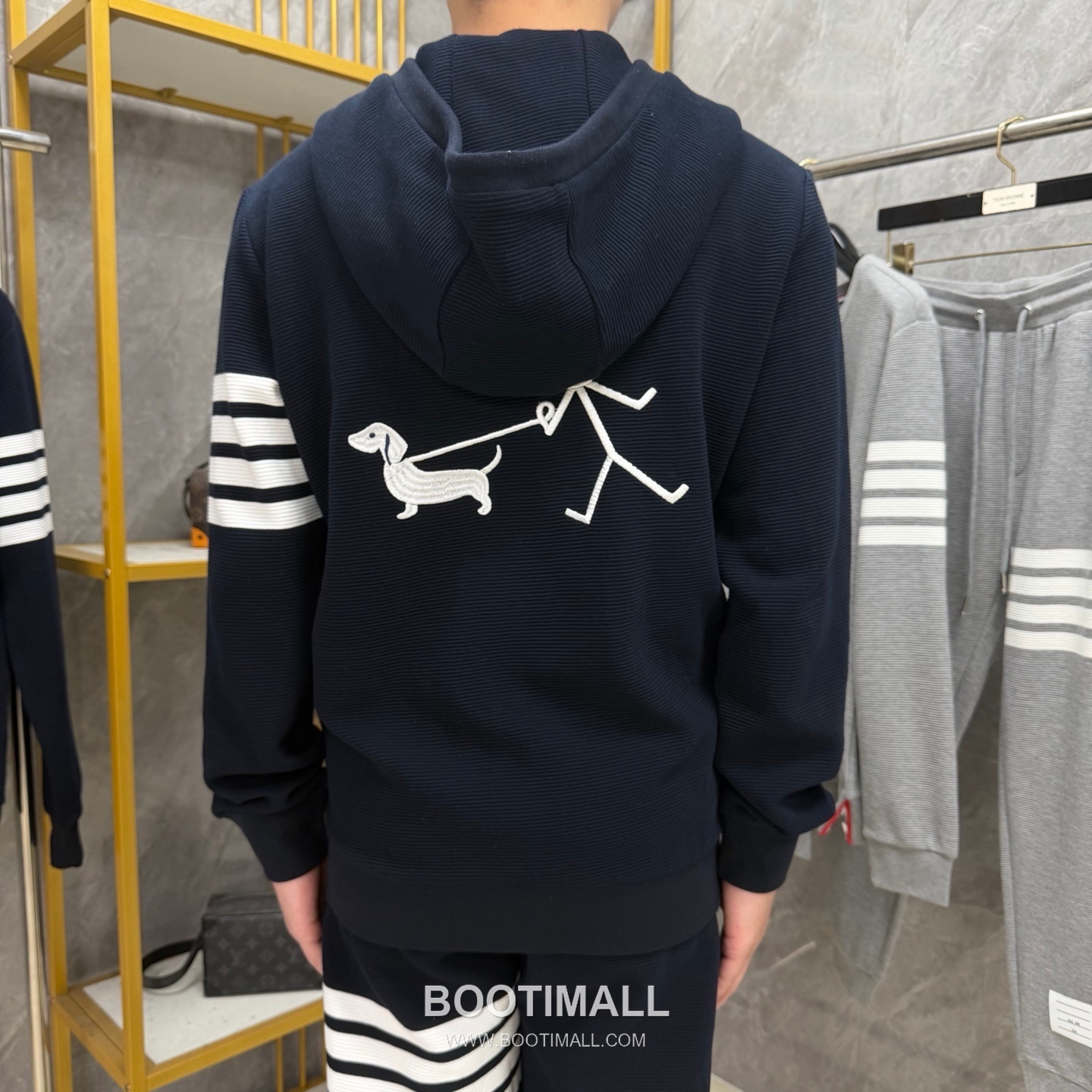 Thom Browne Stickman Dog 4-Stripe Outerwear Cotton Blue Hoodie 톰브라운 스틱맨 도그 4스트라이프 아우터 코튼 블루 후드 3