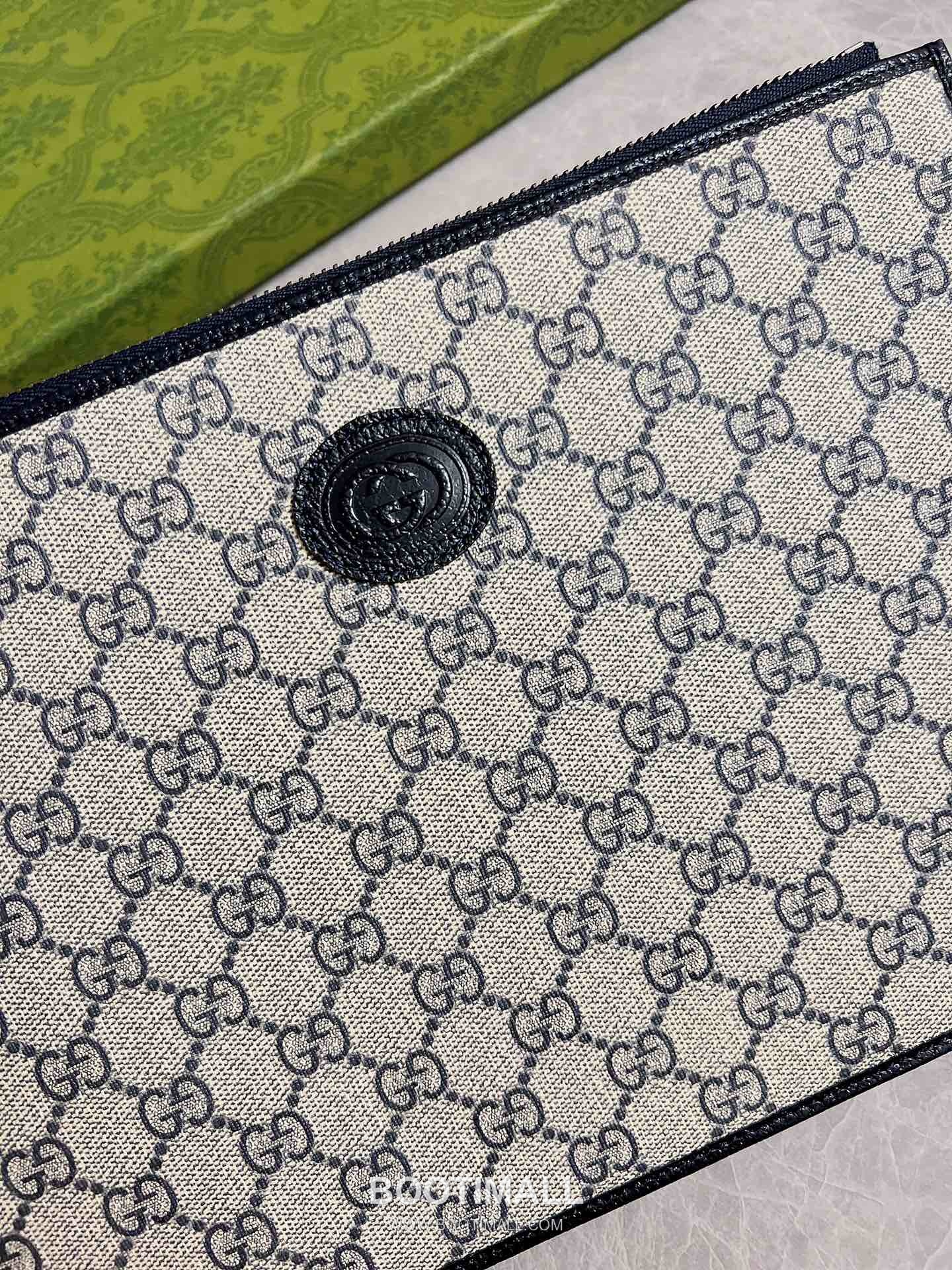 Gucci 672953 PVC Hand Clutch Blue 구찌 672953 PVC 핸드 클러치 블루 31cm 2