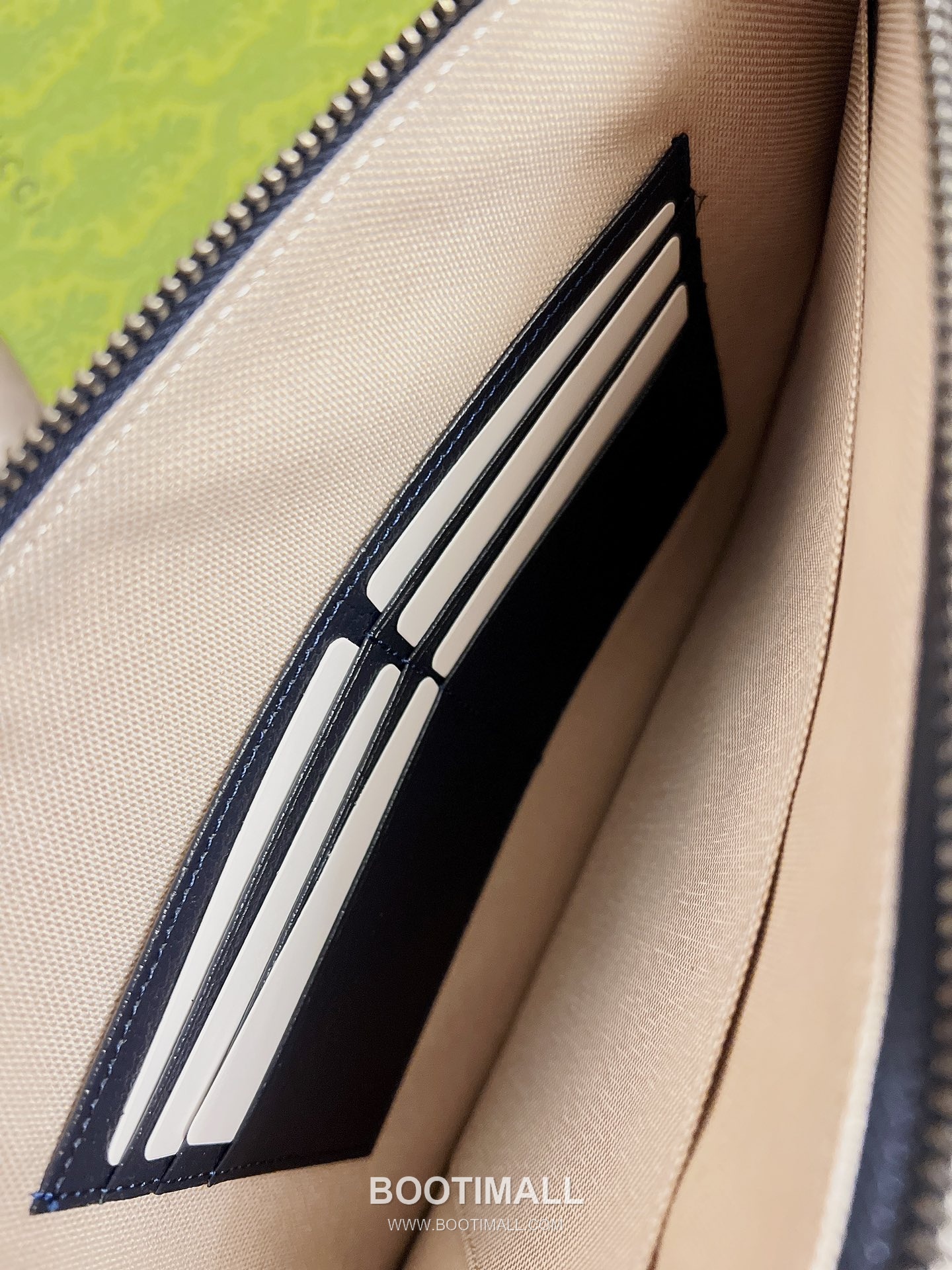 Gucci 672953 PVC Hand Clutch Blue 구찌 672953 PVC 핸드 클러치 블루 31cm 5