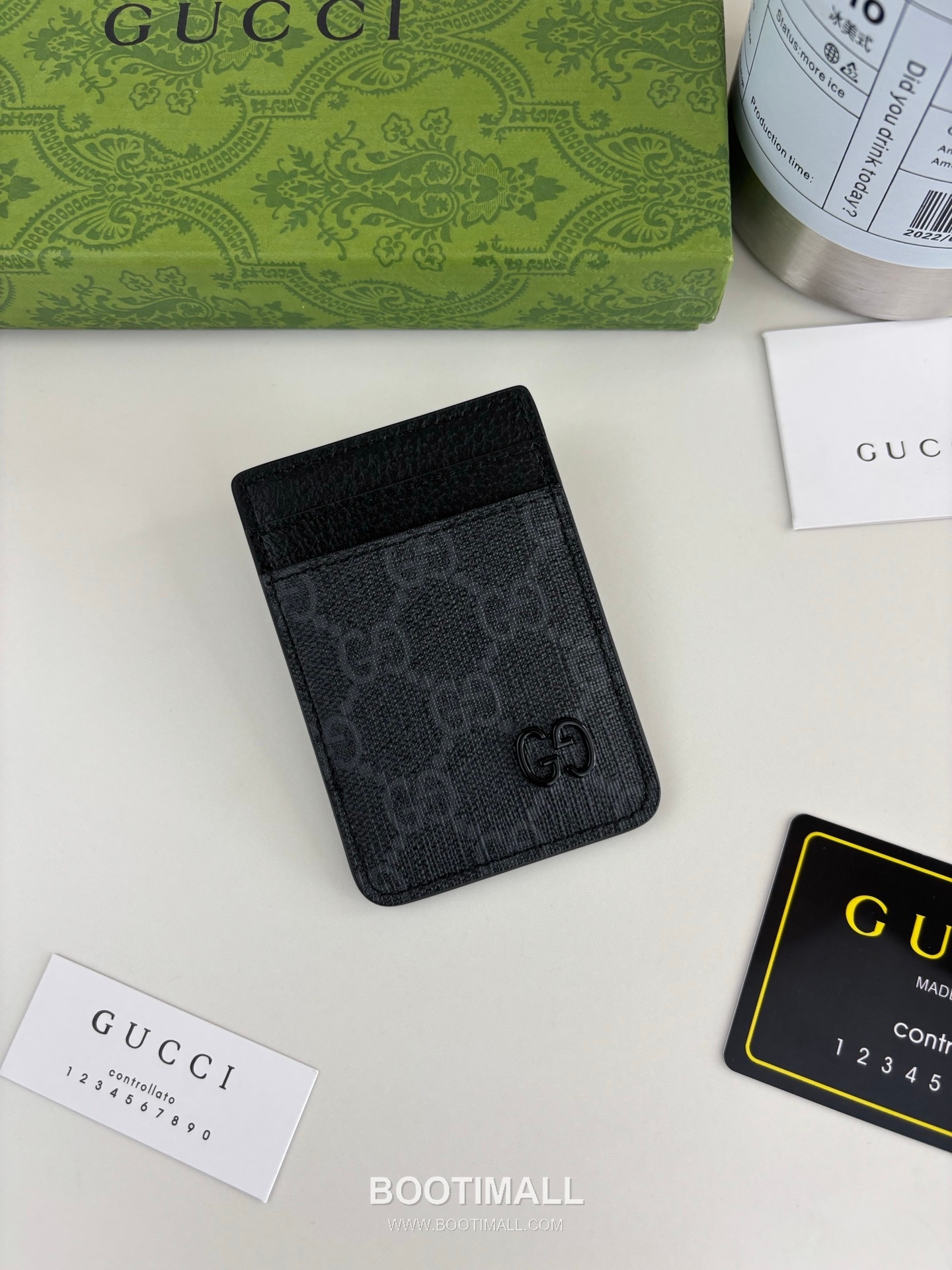 Gucci GG Supreme Magnetic GG Canvas Black Card Holder 구찌 GG 수프림 마그네틱 817197 캔버스 블랙 카드홀더 10cm 1
