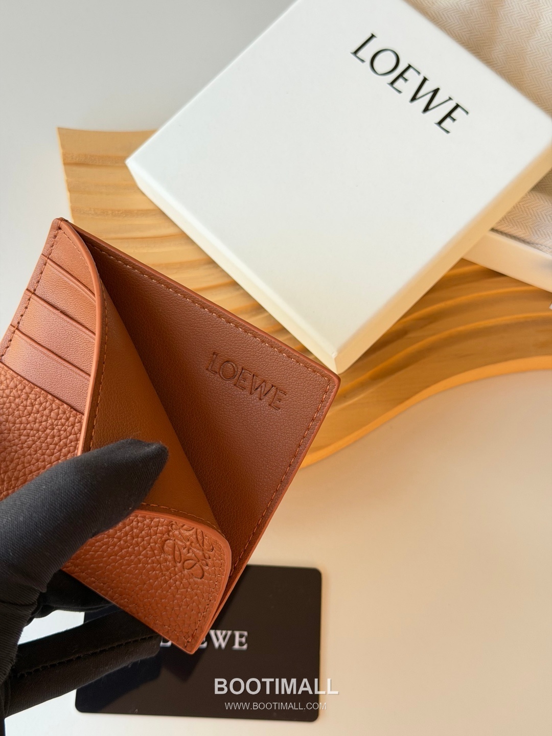 Loewe 2025 Upgrade Card Case Litchi-Grain Cowhide Holder 로에베 2025 업그레이드 L1150 카드 케이스 리치패턴 소가죽 10cm 6