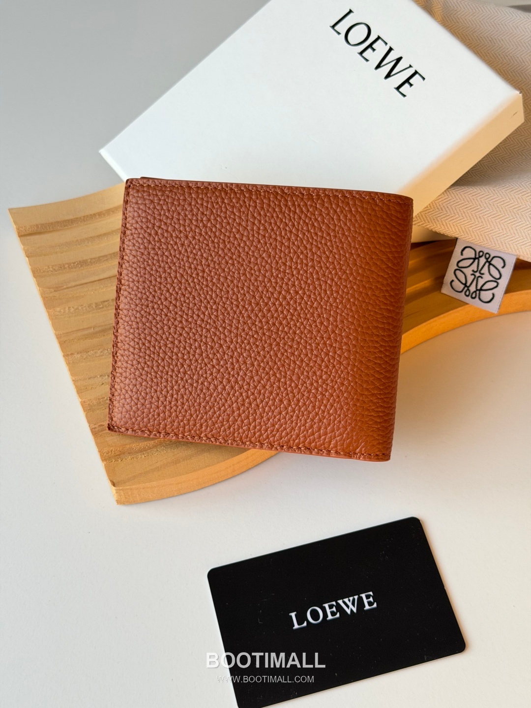 Loewe Puzzle Geometric Grained Cowhide Leather Bi-Fold Wallet 로에베 퍼즐 지오메트릭 L1147 그레인드 소가죽 반지갑 11cm 2