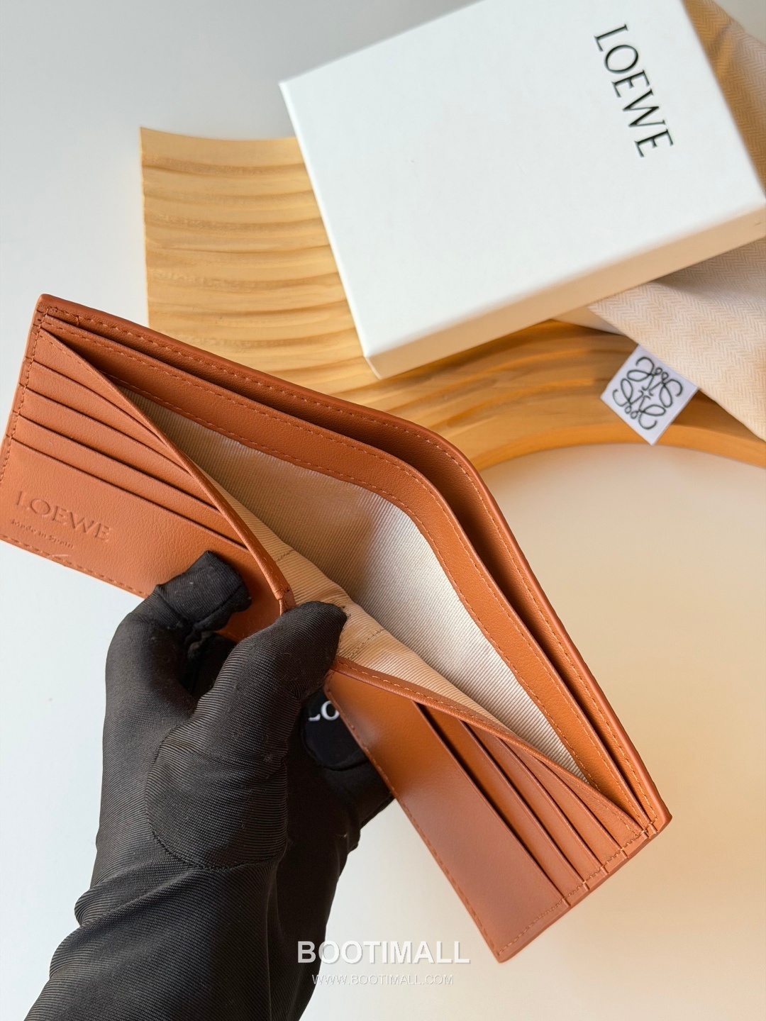 Loewe Puzzle Geometric Grained Cowhide Leather Bi-Fold Wallet 로에베 퍼즐 지오메트릭 L1147 그레인드 소가죽 반지갑 11cm 9