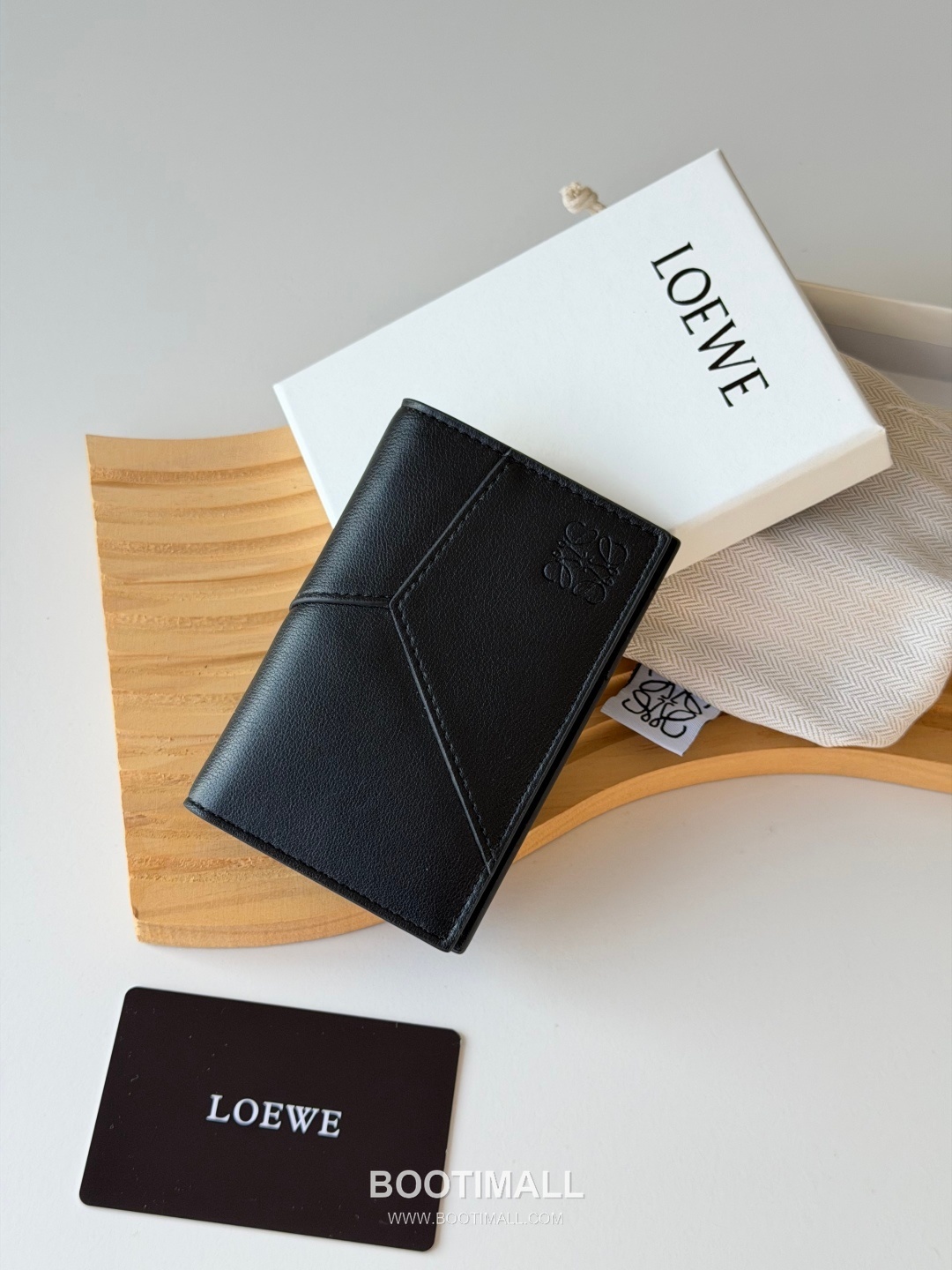 Loewe Puzzle Geometric Smooth Calfskin Black Card Holder 로에베 퍼즐 지오메트릭 L1132 스무스 카프스킨 블랙 카드홀더 11cm 1
