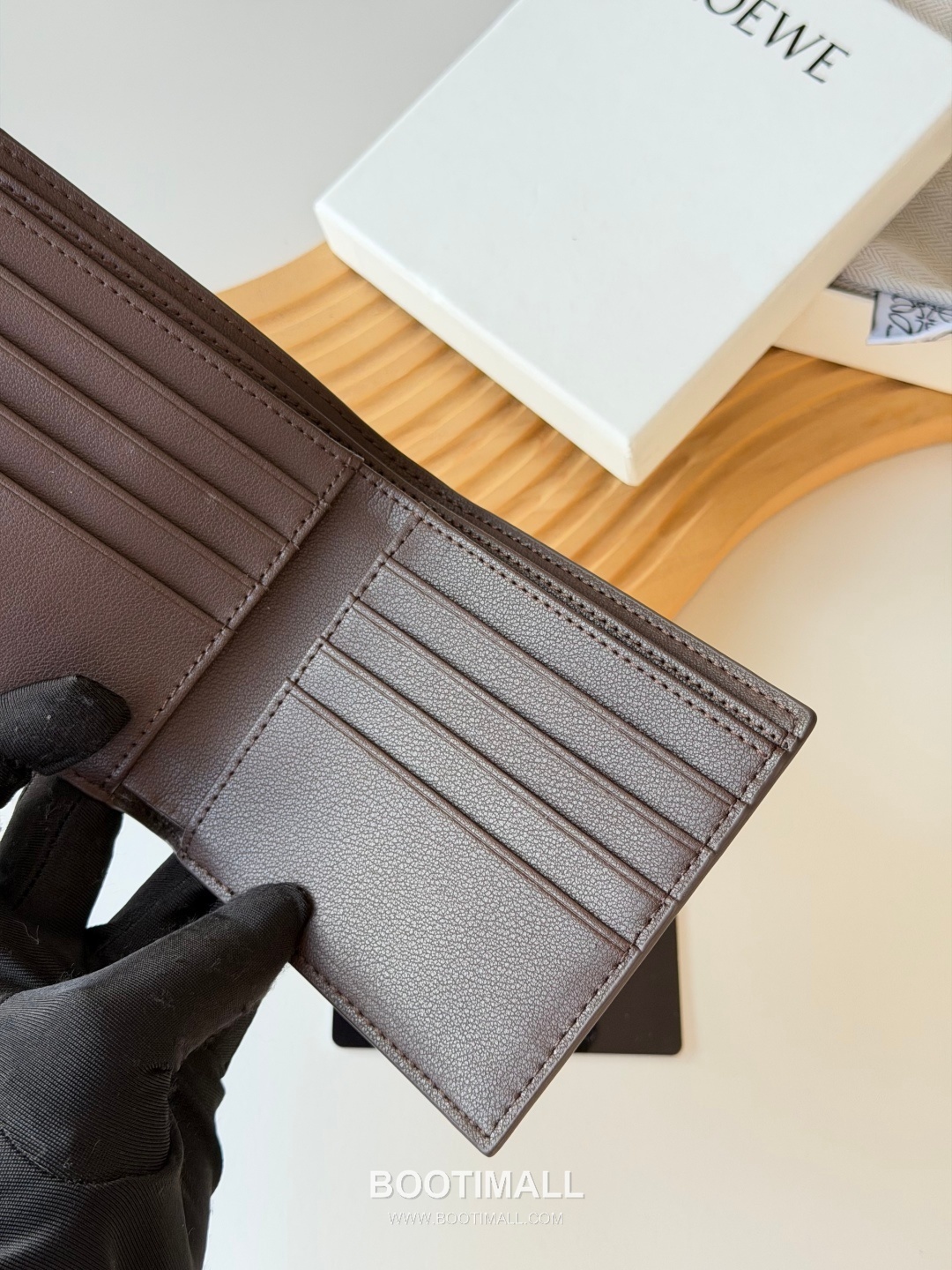 Loewe Puzzle Geometric Embossed Smooth Calfskin Black Bifold Wallet 로에베 퍼즐 지오메트릭 L1139 엠보 스무스 카프스킨 블랙 반지갑 11cm 8