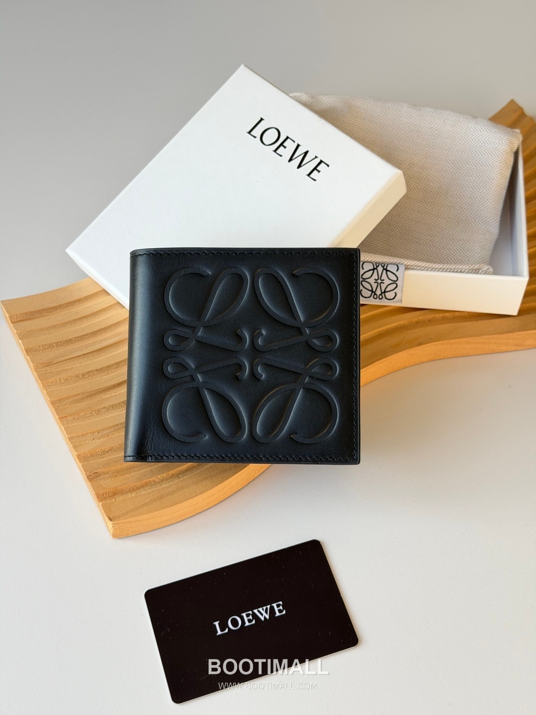 Loewe Puzzle Geometric Embossed Cowhide Leather Short Wallet 로에베 퍼즐 지오메트릭 L1140 엠보스드 소가죽 반지갑 11cm 1