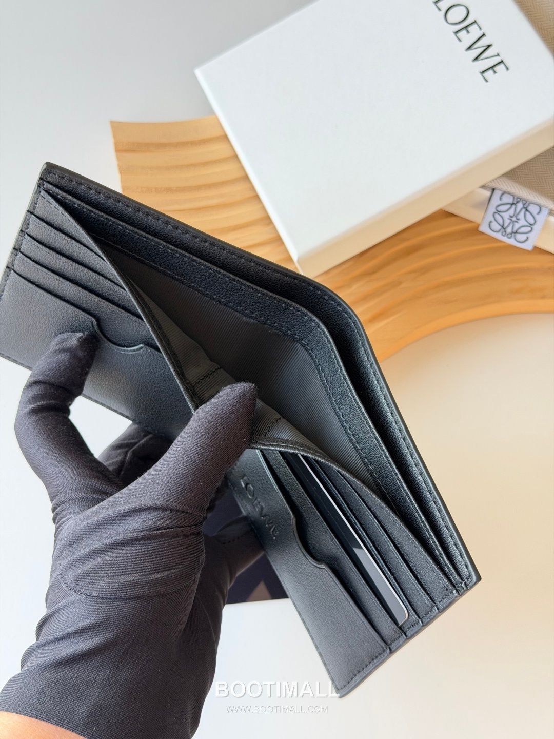 Loewe Puzzle Geometric Embossed Cowhide Leather Short Wallet 로에베 퍼즐 지오메트릭 L1140 엠보스드 소가죽 반지갑 11cm 9