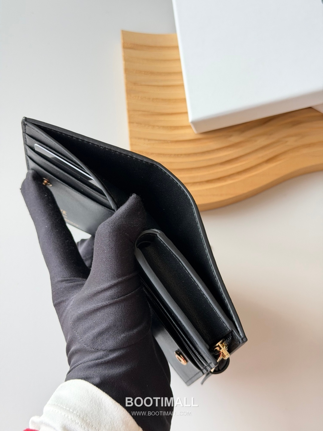 Loewe Bicolor Bifold Calfskin Wallet 로에베 L1143 바이컬러 반지갑 카프스킨 12cm 8