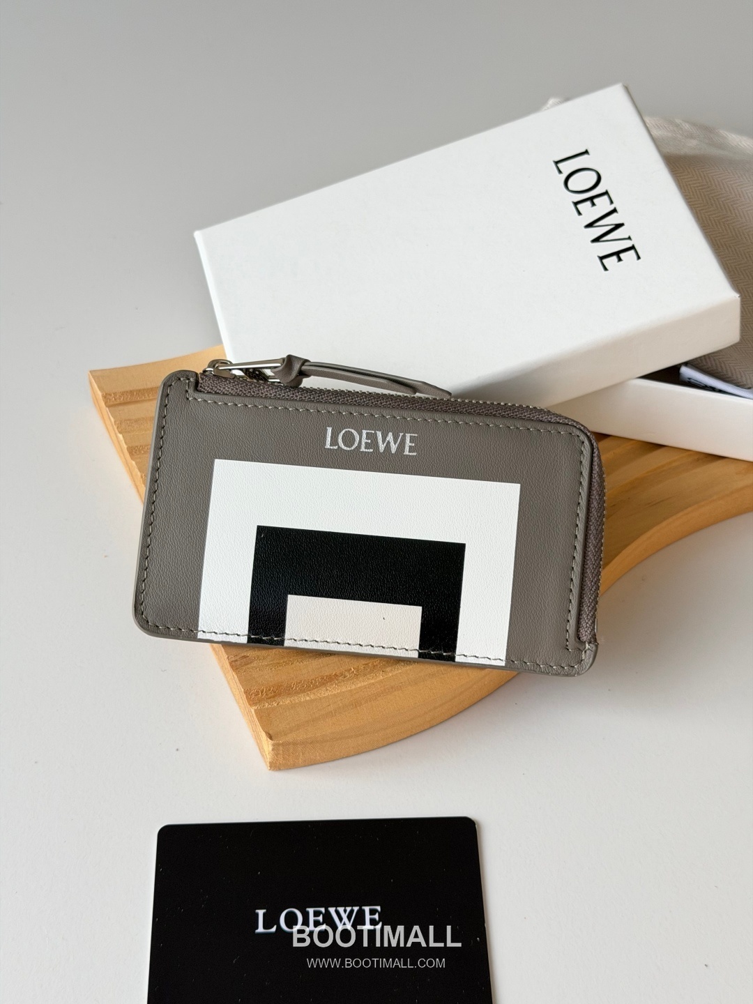 Loewe Seven-Zip Small Cowhide Leather Multicolor Coin Purse 로에베 L1144 세븐 지퍼 스몰 소가죽 멀티컬러 동전지갑 12.5cm 1