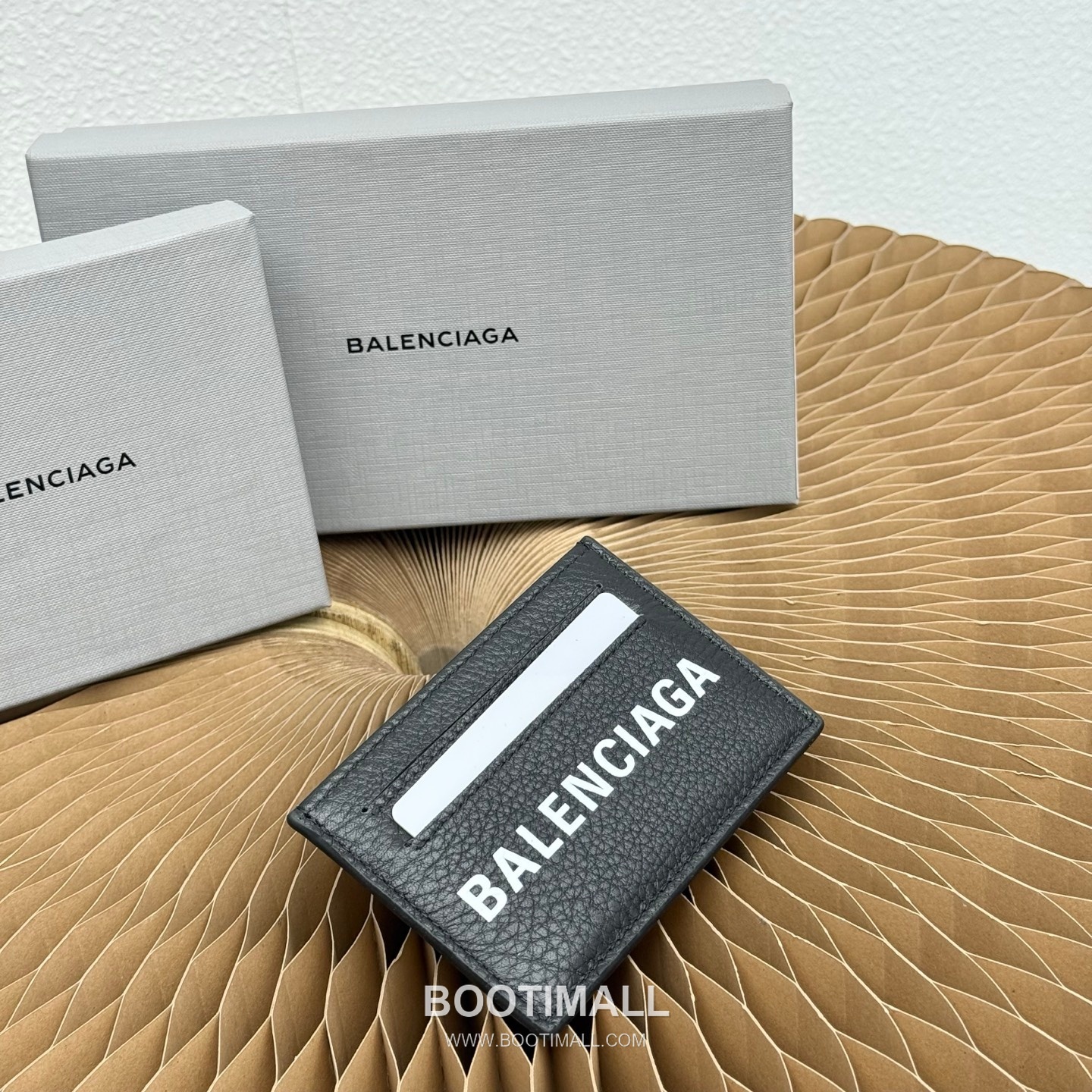 Balenciaga Cash Logo Print Grained Calfskin Card Holder 발렌시아가 캐시 로고 프린트 그레인드 카프스킨 카드홀더 10cm 2