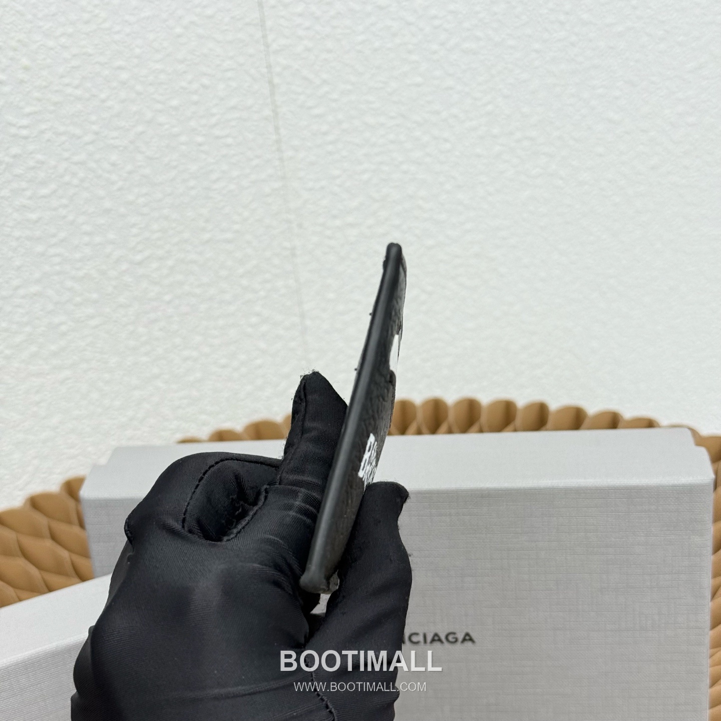 Balenciaga Cash Logo Print Grained Calfskin Card Holder 발렌시아가 캐시 로고 프린트 그레인드 카프스킨 카드홀더 10cm 6