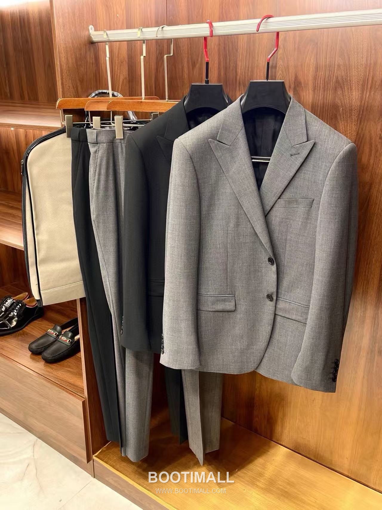 Ermenegildo Zegna Peak Lapel Wool Suit 에르메네질도 제냐 피크드 라펠 울 수트 1