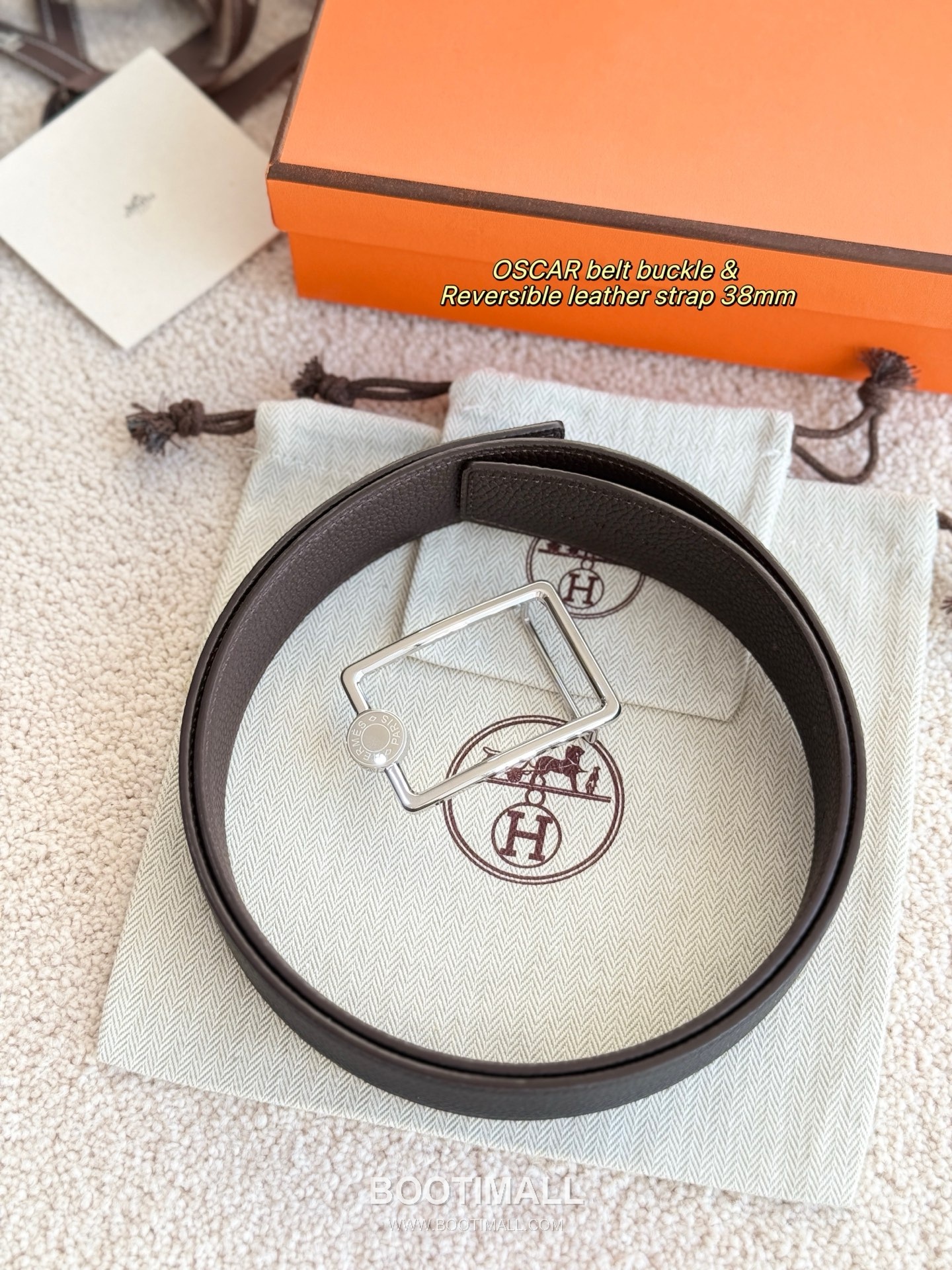 
Hermès Oscar Reversible Swift Calfskin Belt 에르메스 오스카 리버서블 스위프트 카프스킨 벨트 3.8cm 1