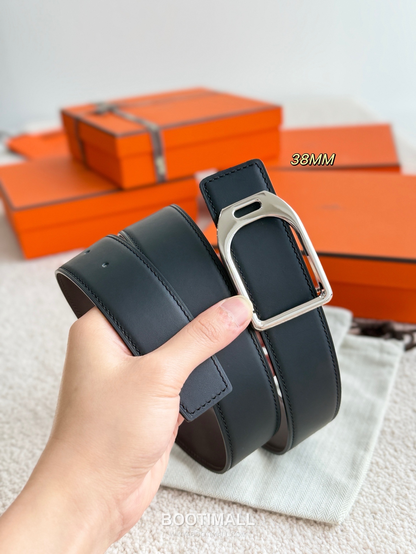 
Hermès Jockey Reversible Matte Calfskin Belt 에르메스 조키 리버서블 매트 카프스킨 벨트 3.8cm 5
