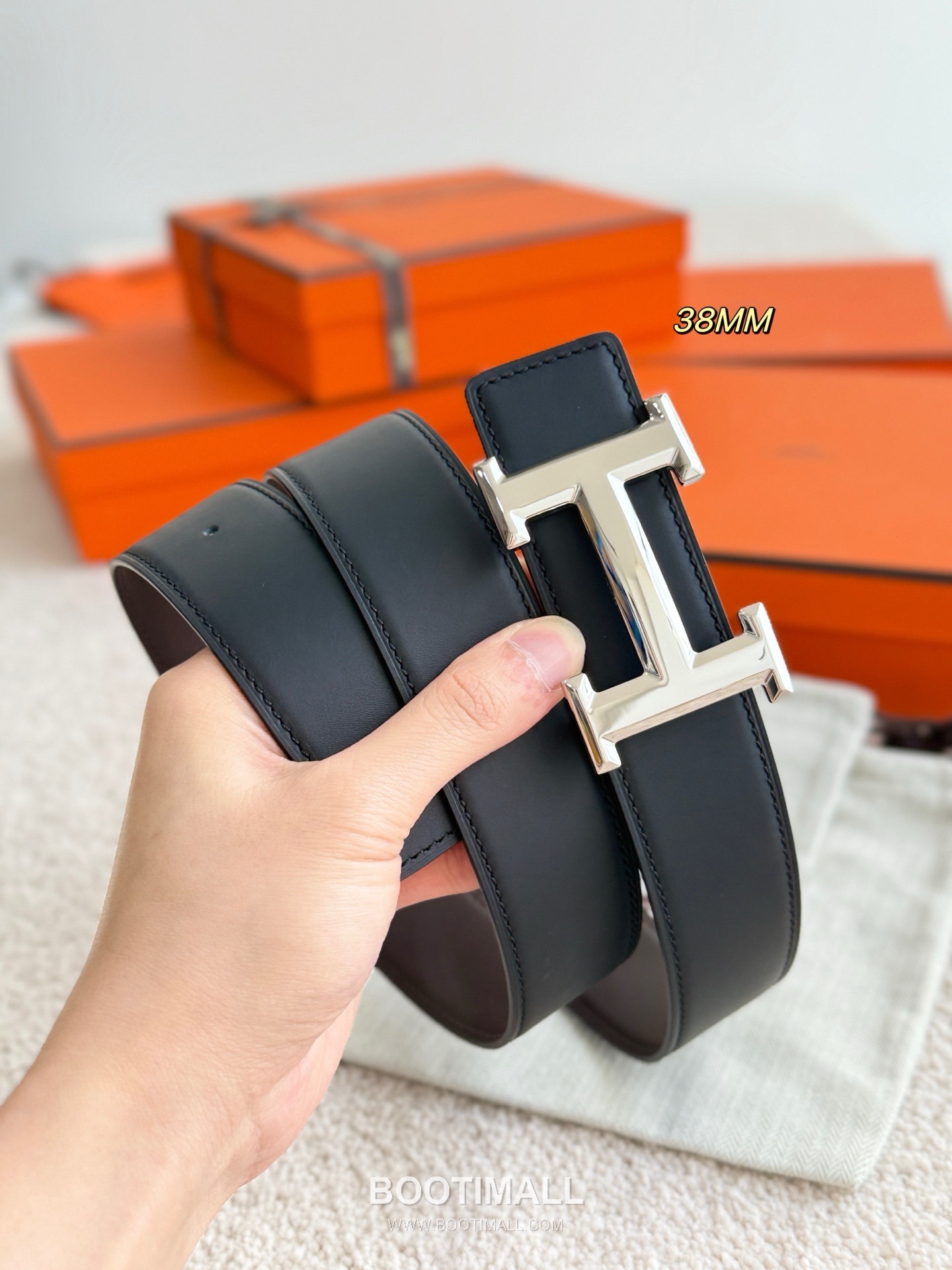 Hermès H 5382 Reversible Matte Calfskin Belt 에르메스 H 5382 리버서블 매트 카프스킨 벨트 3.8cm 4