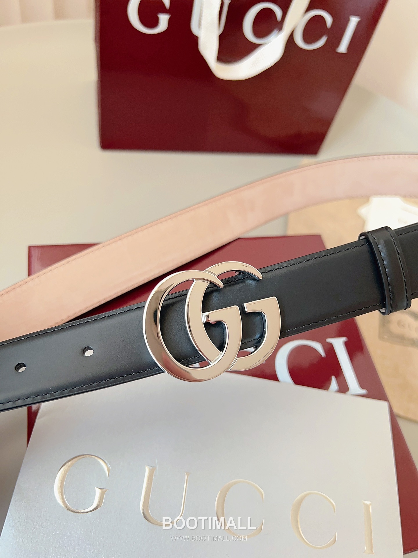 
Gucci Double G Buckle Smooth Calfskin Belt 구찌 더블 G 스무스 송아지 가죽 벨트 3.5cm 2