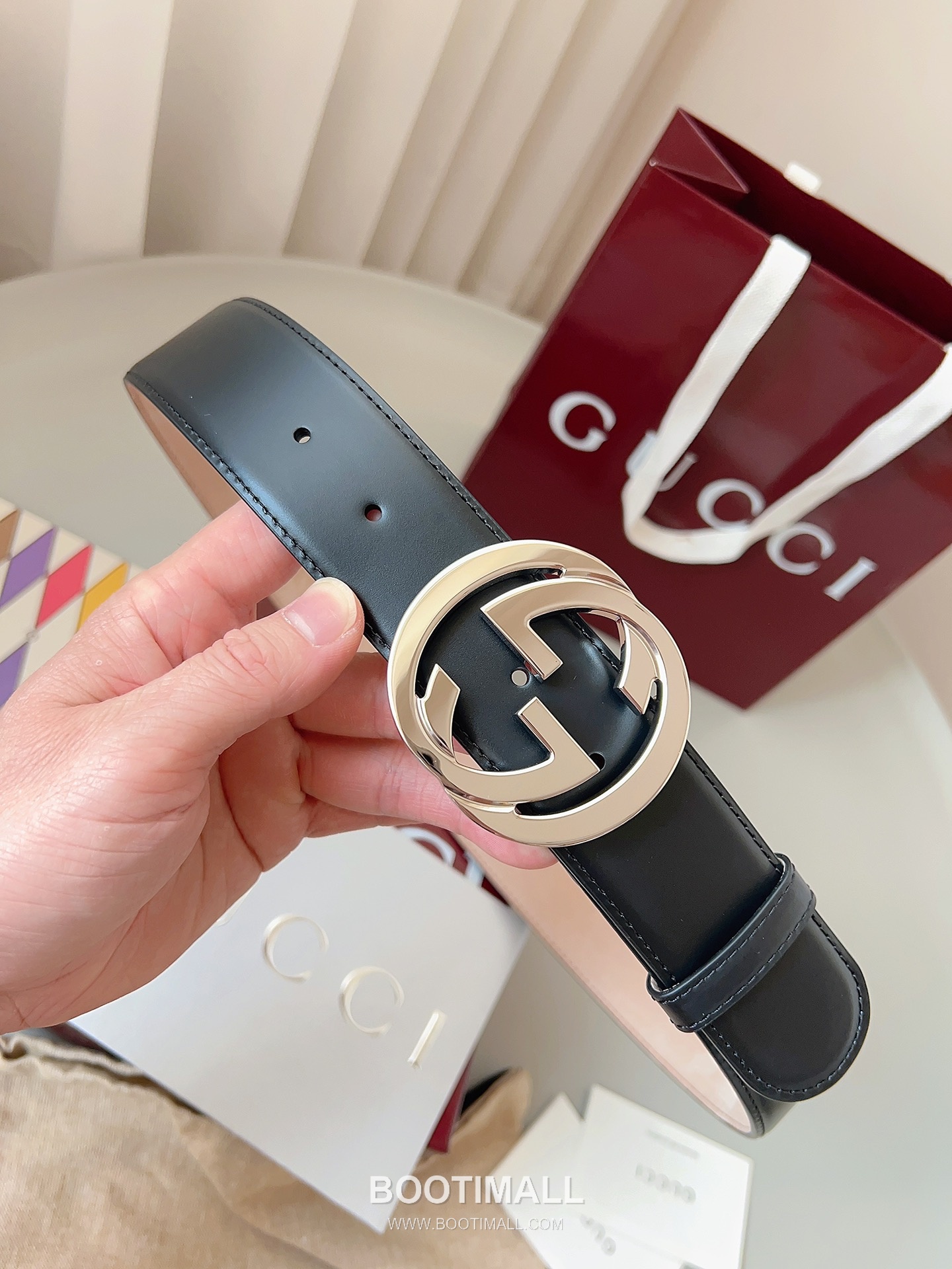 
Gucci Interlocking G Buckle Smooth Calfskin Belt 구찌 인터로킹 G 스무스 송아지 가죽 벨트 4cm 1