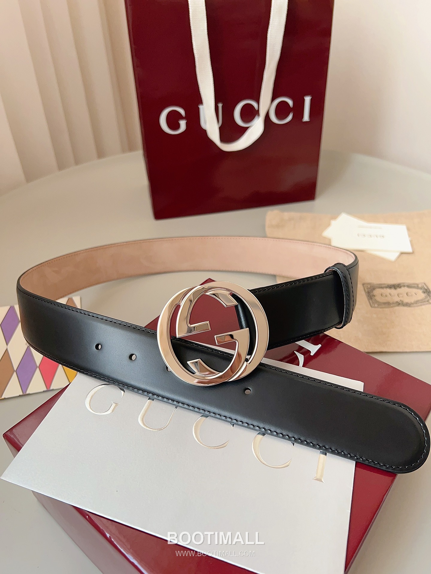 
Gucci Interlocking G Buckle Smooth Calfskin Belt 구찌 인터로킹 G 스무스 송아지 가죽 벨트 4cm 7